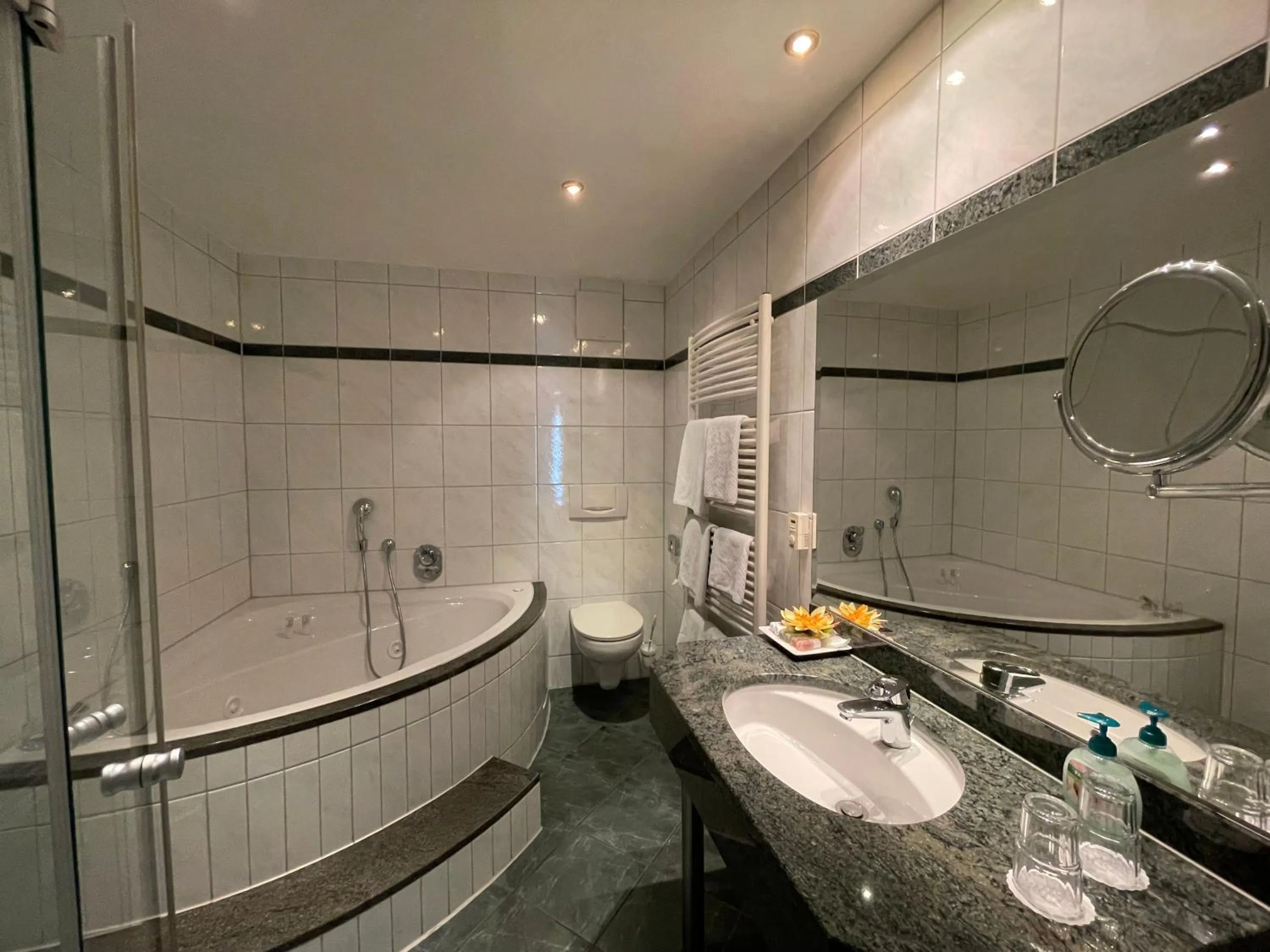 Hot Tub in Hotel Ochsen Stuttgart