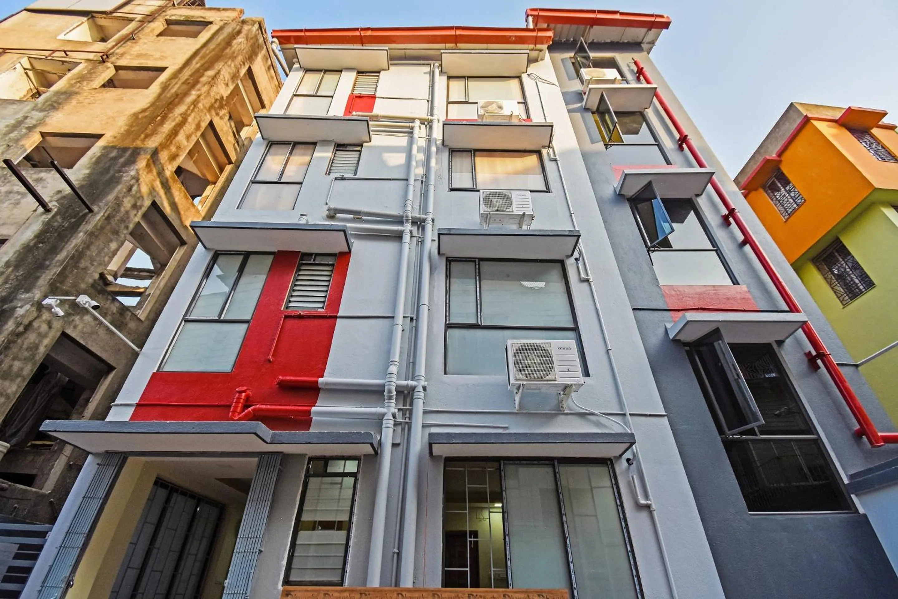 Facade/entrance in Hotel O Om Shanti Palace