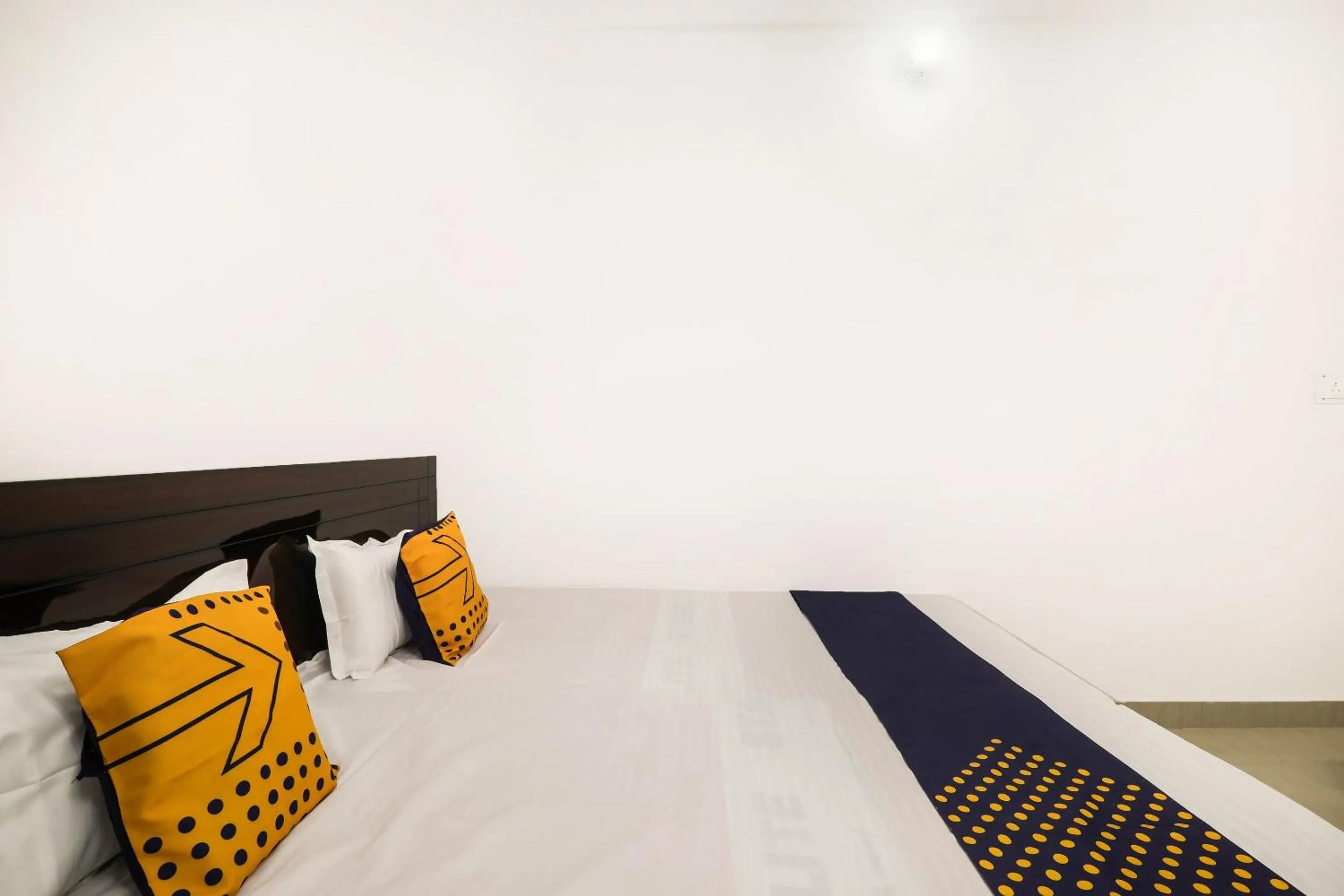 Bedroom, Bed in SPOT ON 76421 Kuldeep Inn