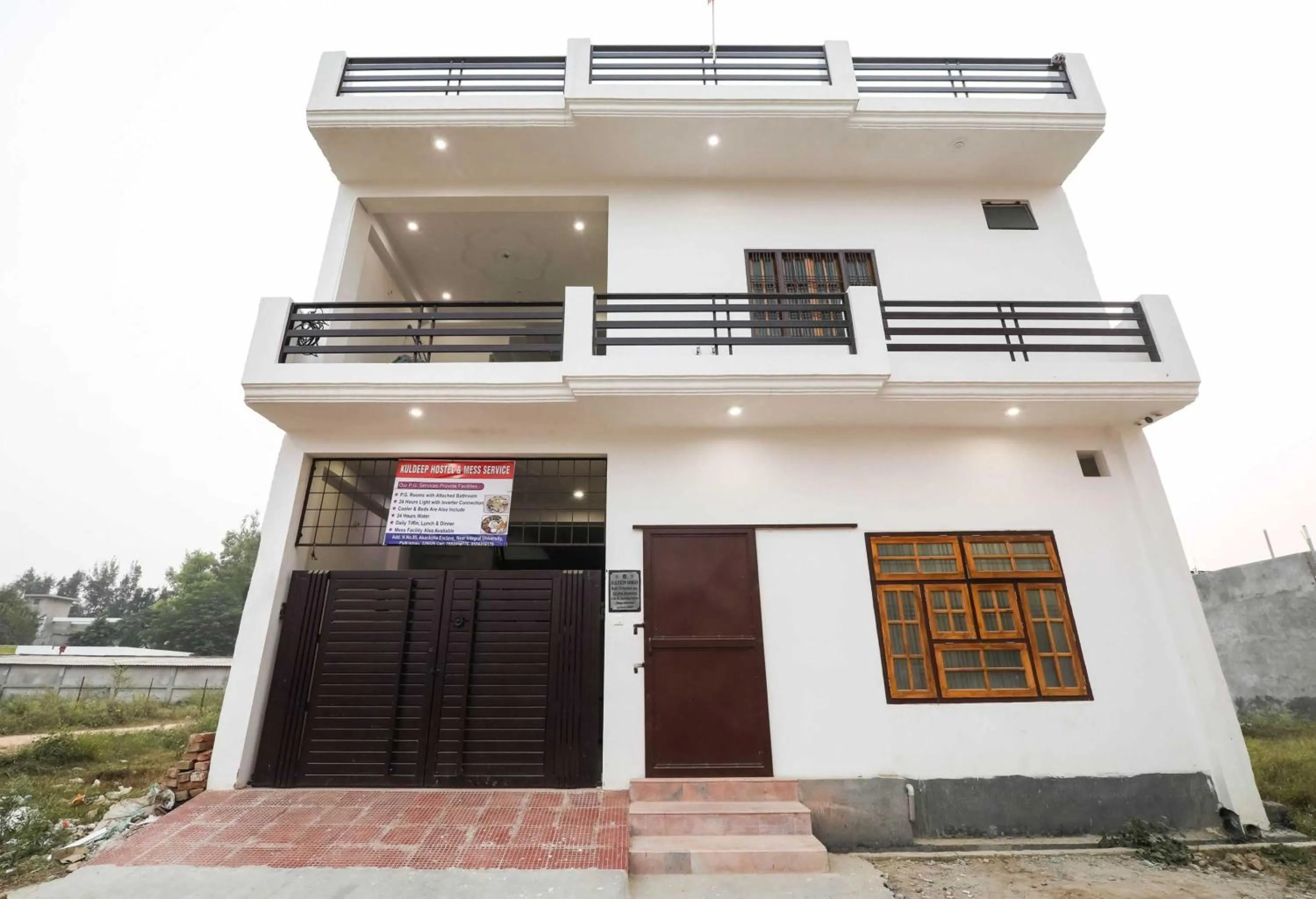 Facade/entrance in SPOT ON 76421 Kuldeep Inn