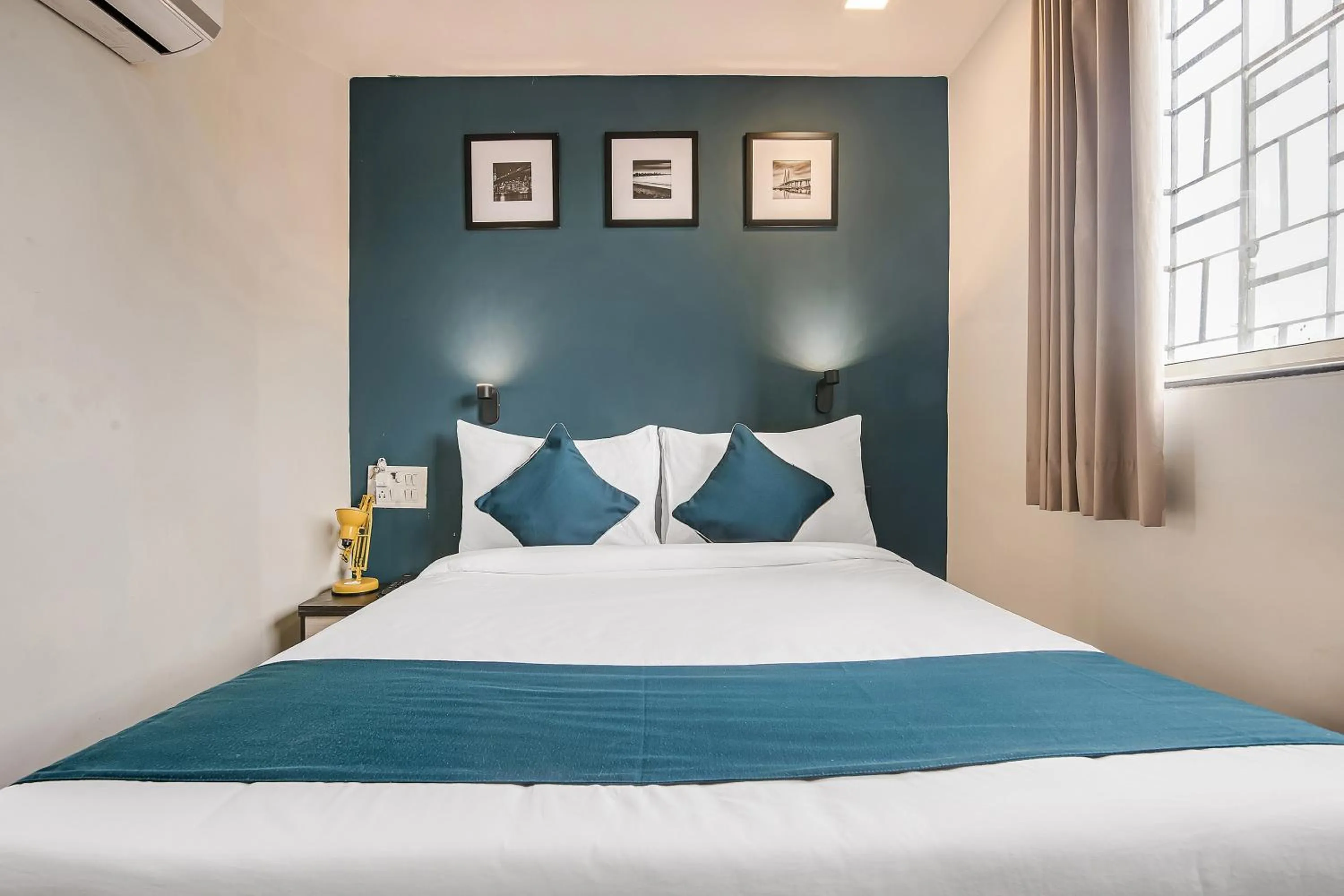 Bedroom, Bed in Hotel O Nirsukh Palace