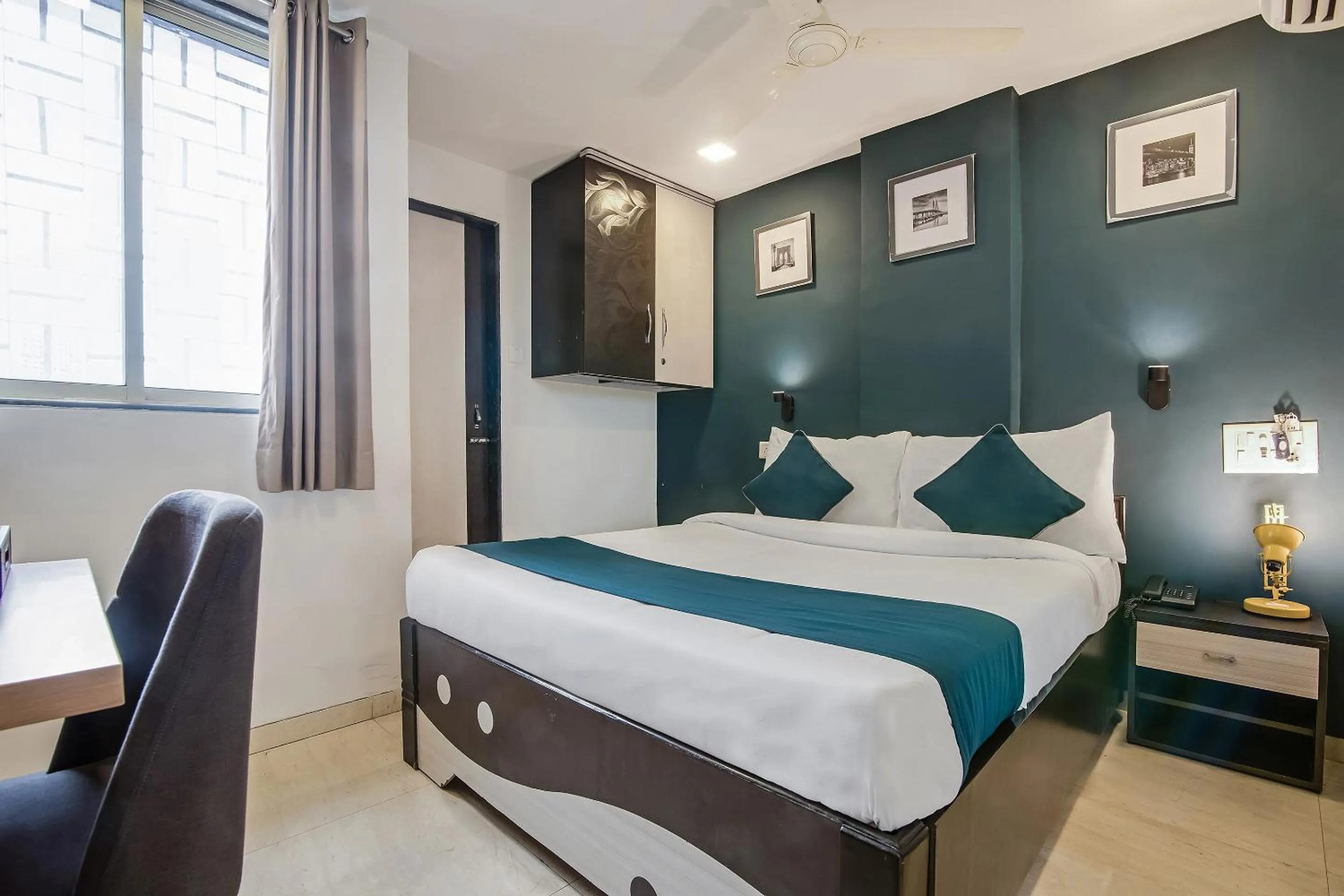 Bedroom, Bed in Hotel O Nirsukh Palace