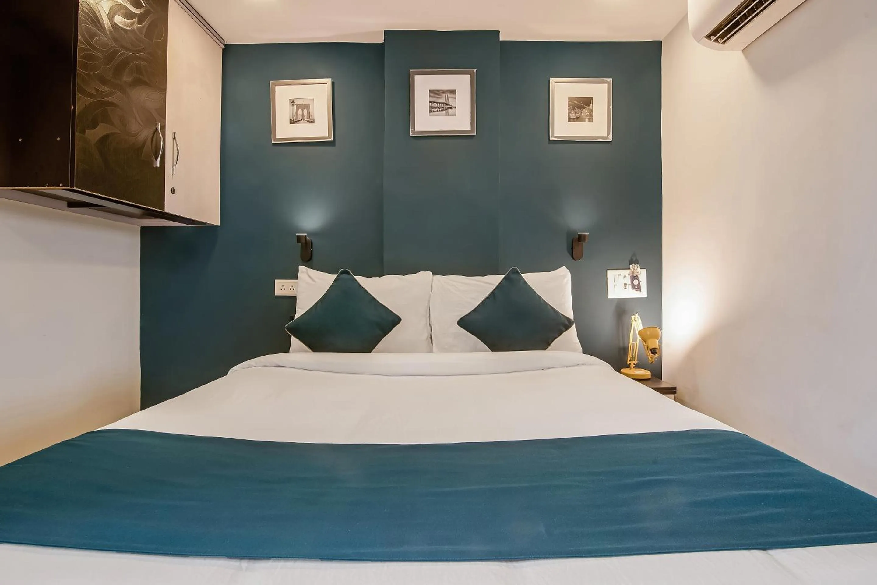 Bedroom, Bed in Hotel O Nirsukh Palace