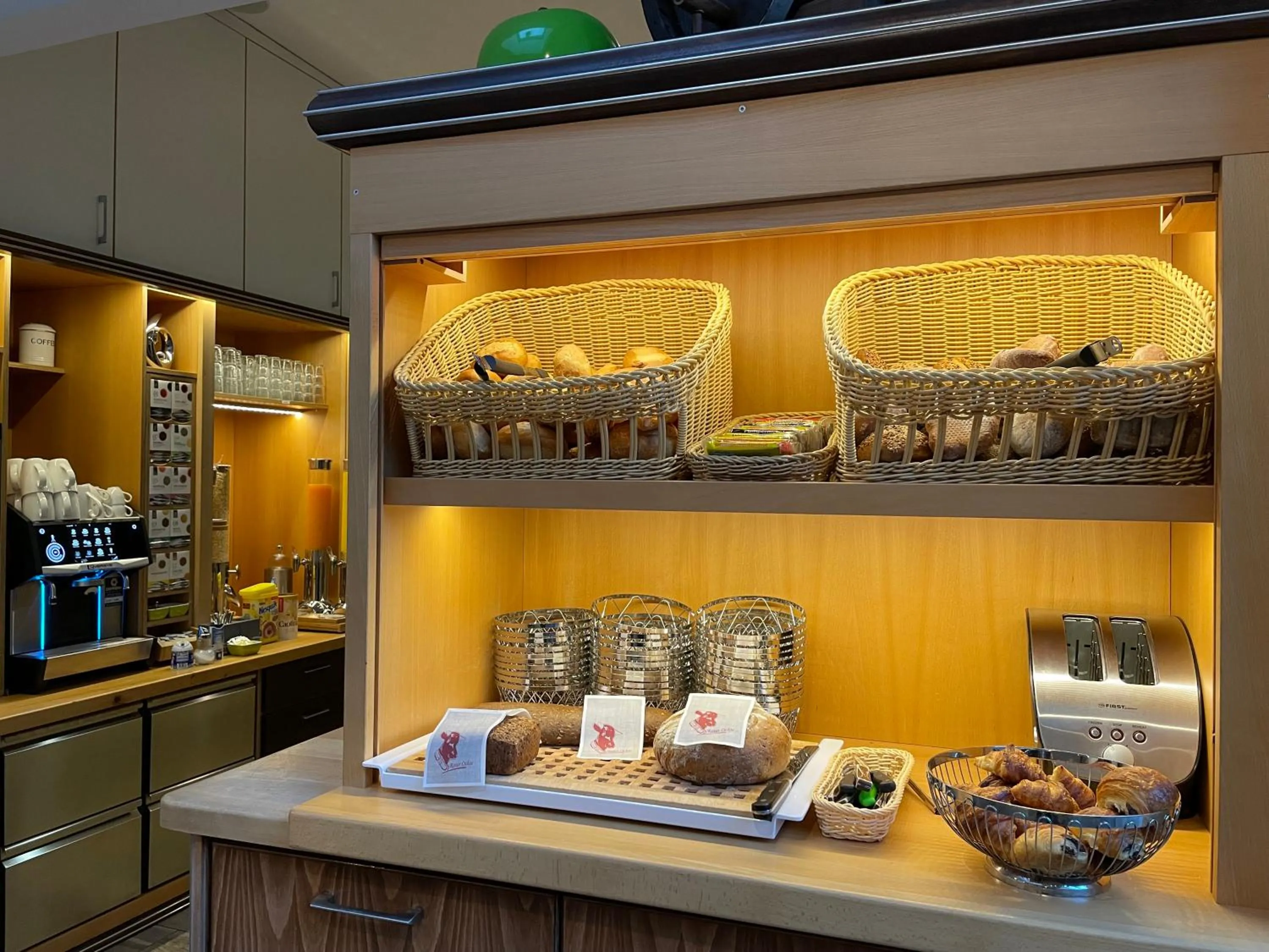 Breakfast in AKZENT Hotel Restaurant Roter Ochse Rhens bei Koblenz