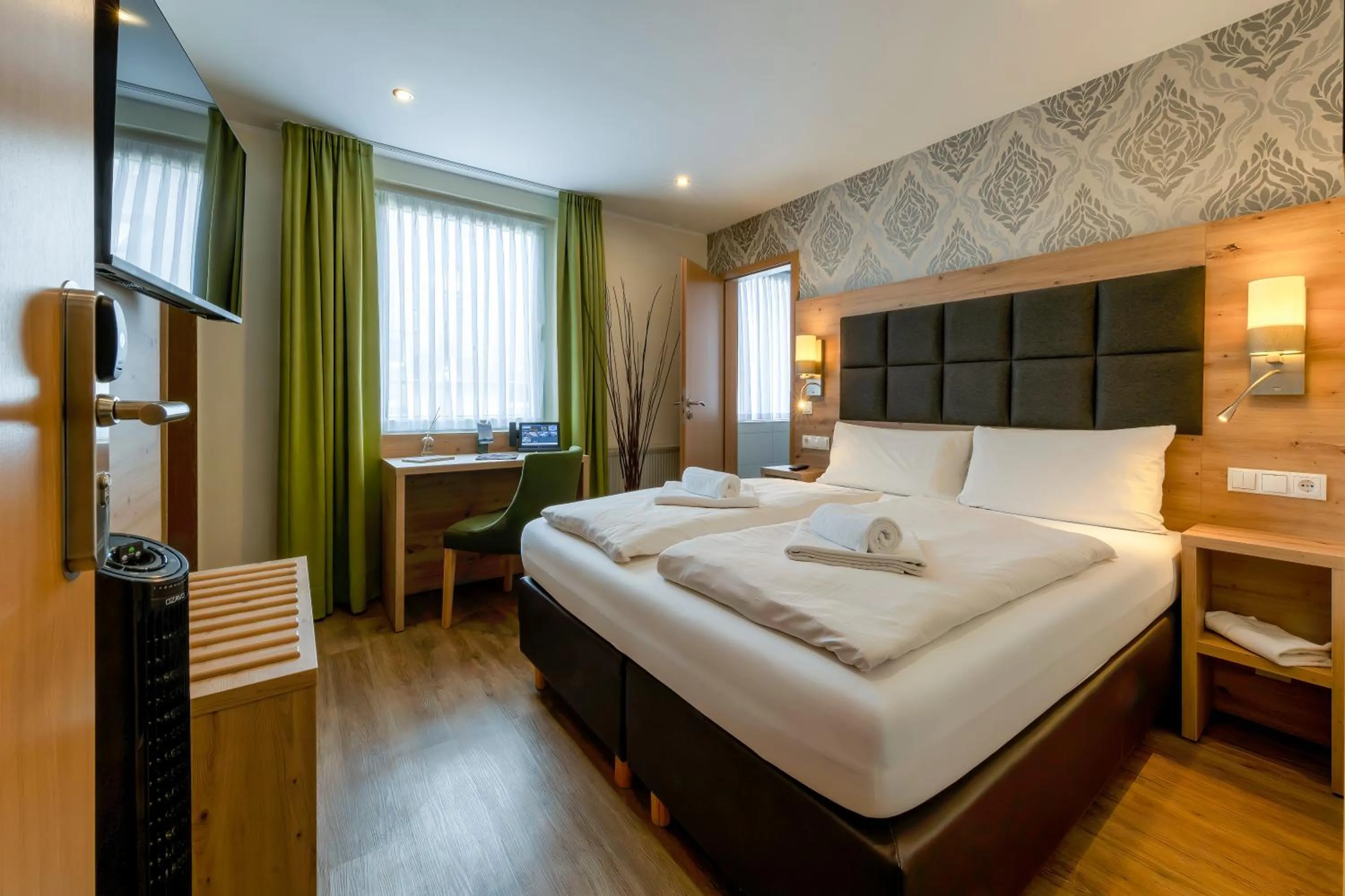 Bed in AKZENT Hotel Restaurant Roter Ochse Rhens bei Koblenz