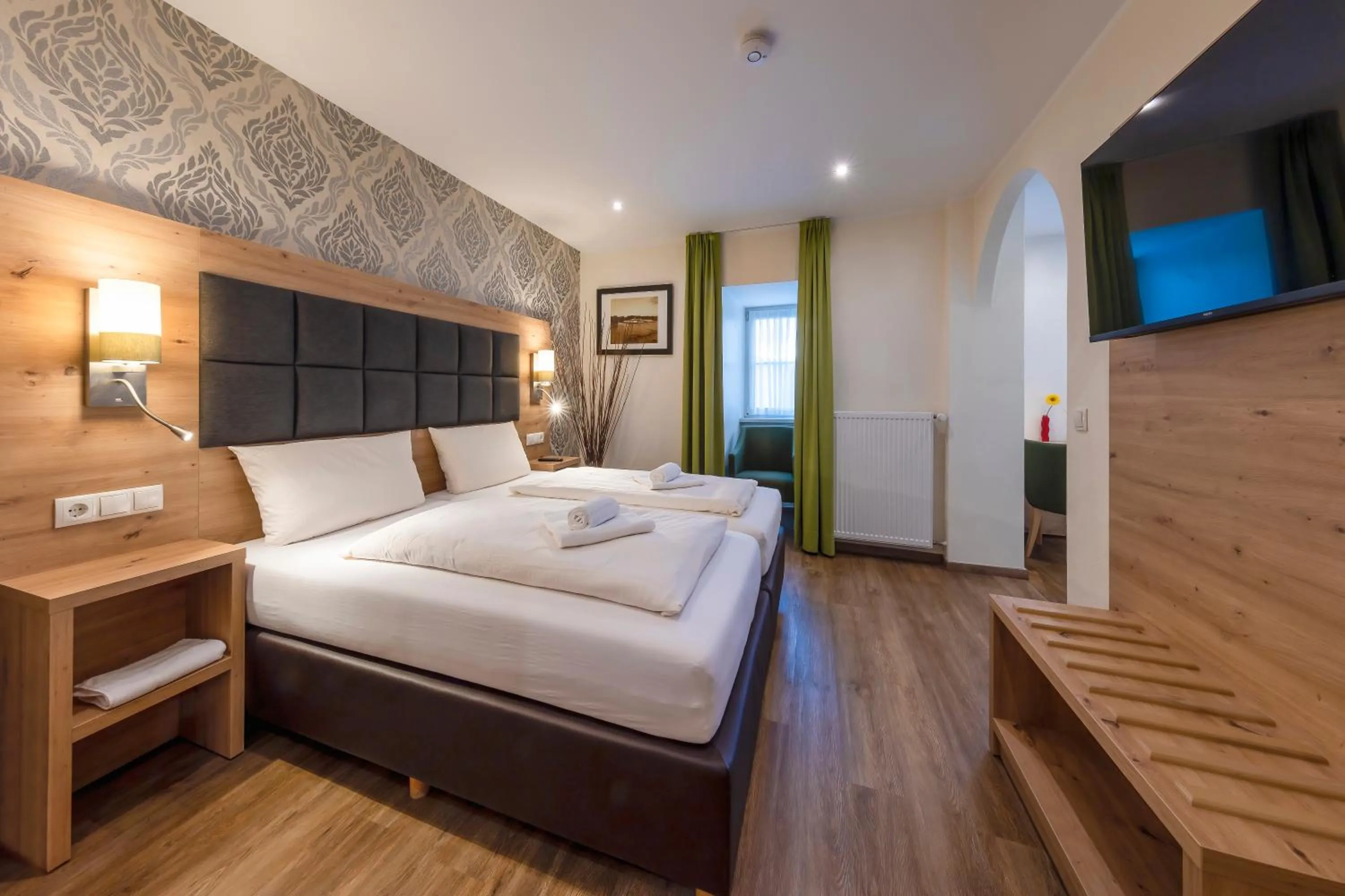 Bed in AKZENT Hotel Restaurant Roter Ochse Rhens bei Koblenz