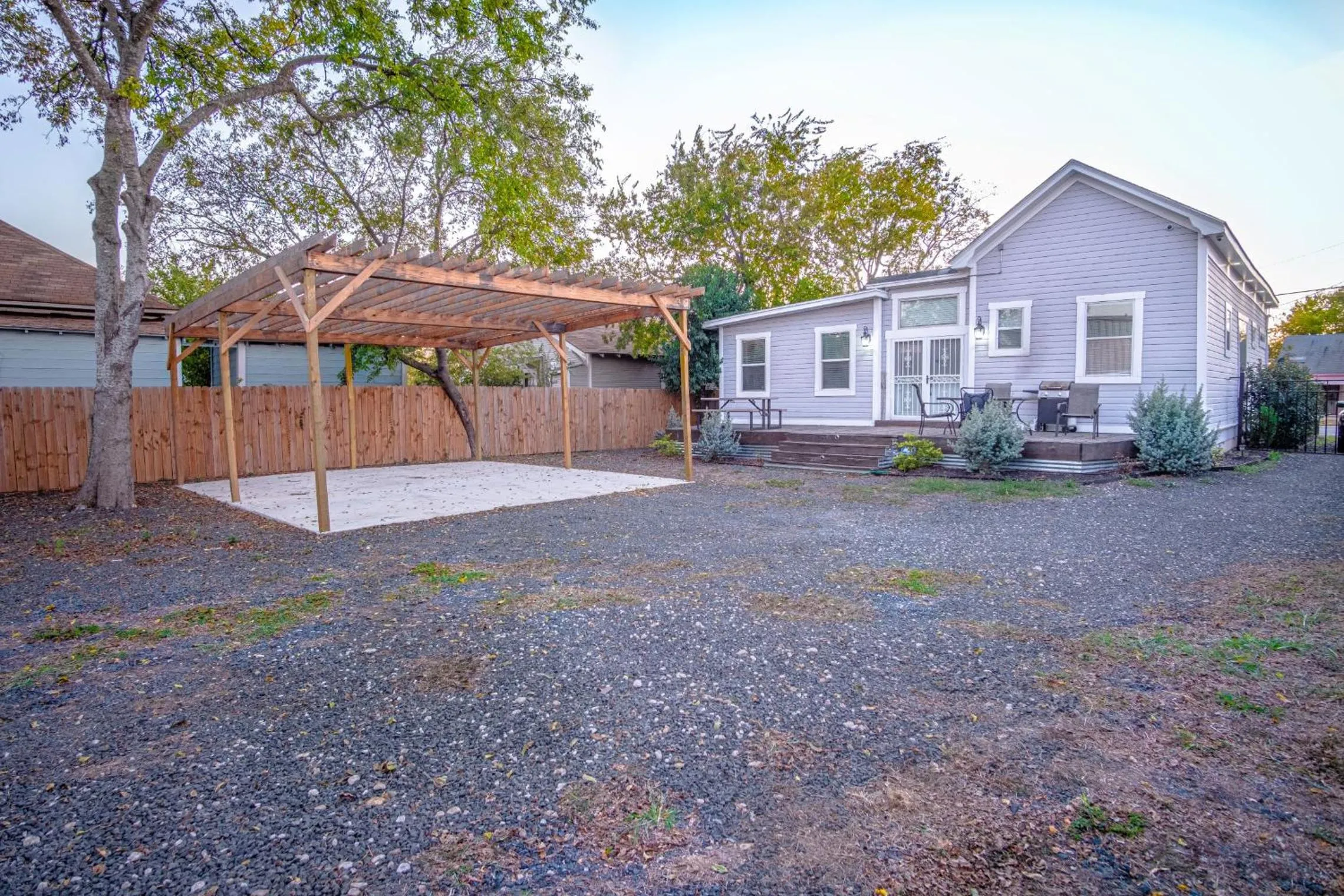 Property building in Prosperity Place Remodeled 3BR 2BA Near Downtown