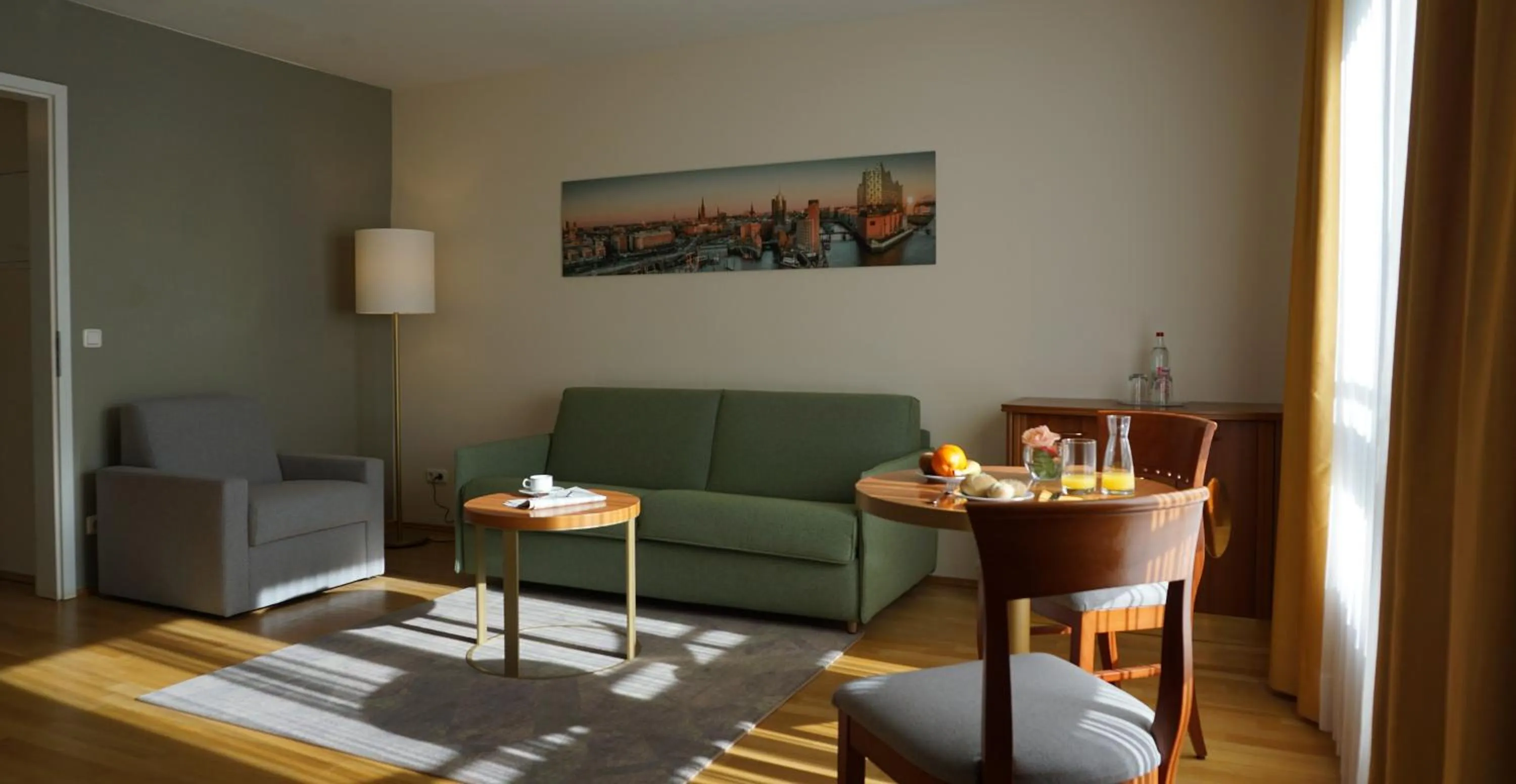 Double Room in New Living Home Residenzhotel Hamburg