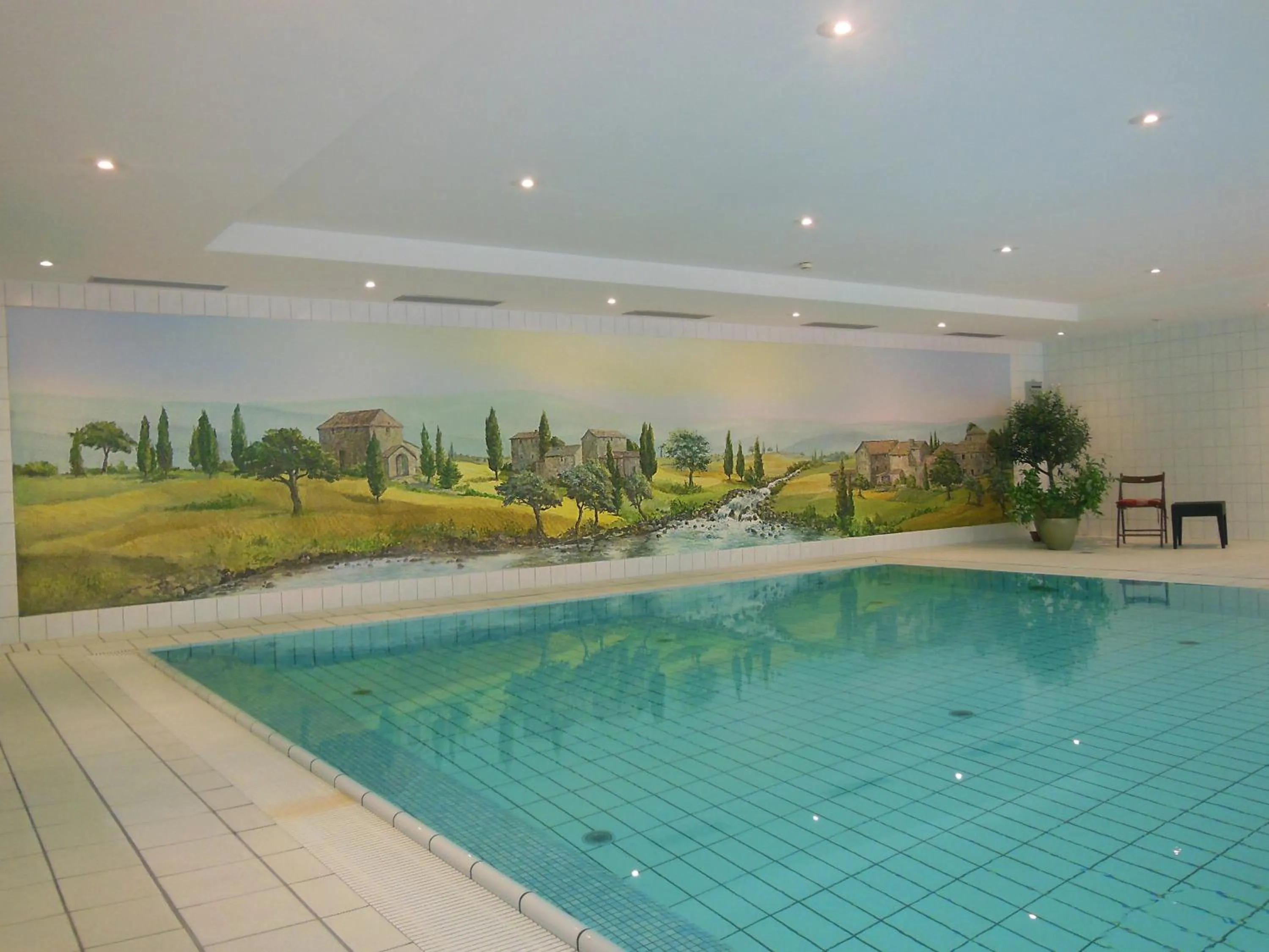Swimming pool in New Living Home Residenzhotel Hamburg