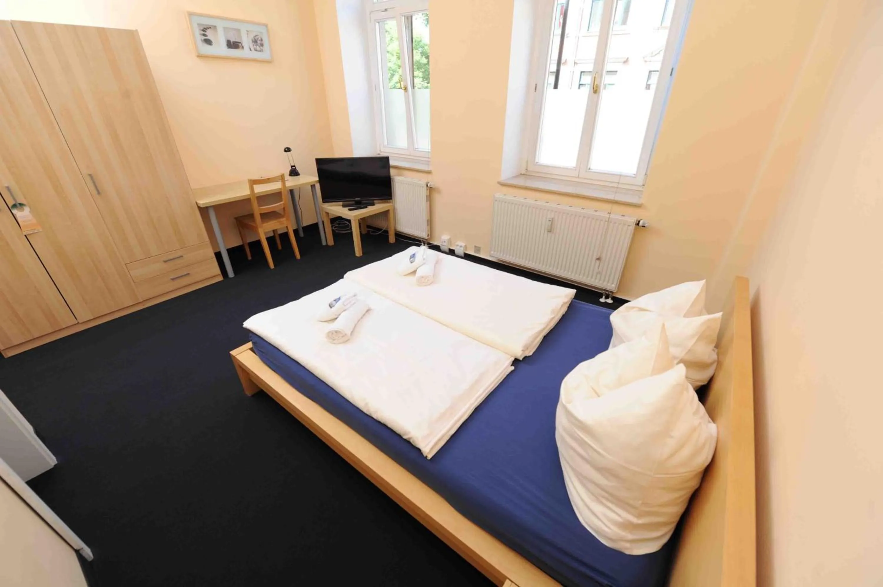 Photo of the whole room in Hotel My Bed Dresden