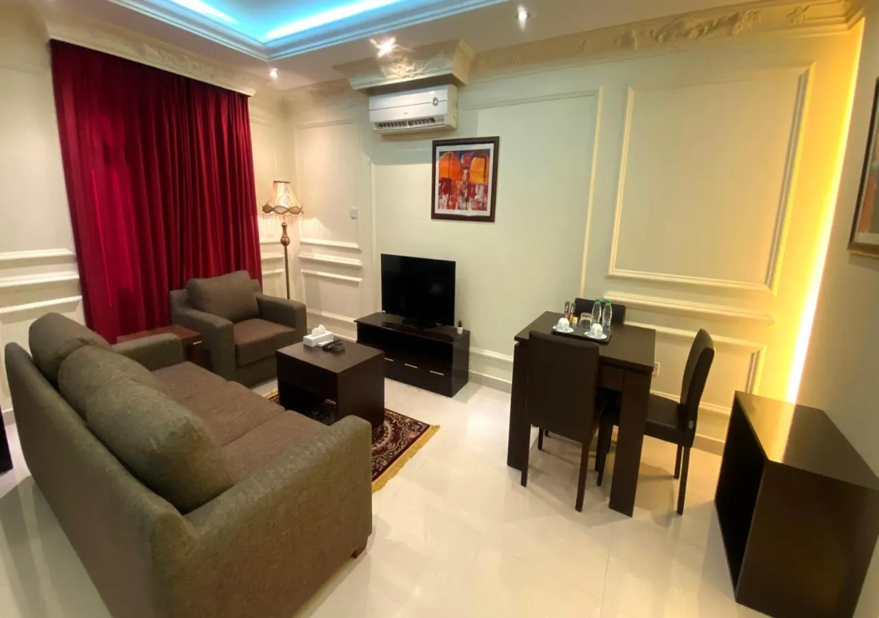 Living room in Majestic Hotel