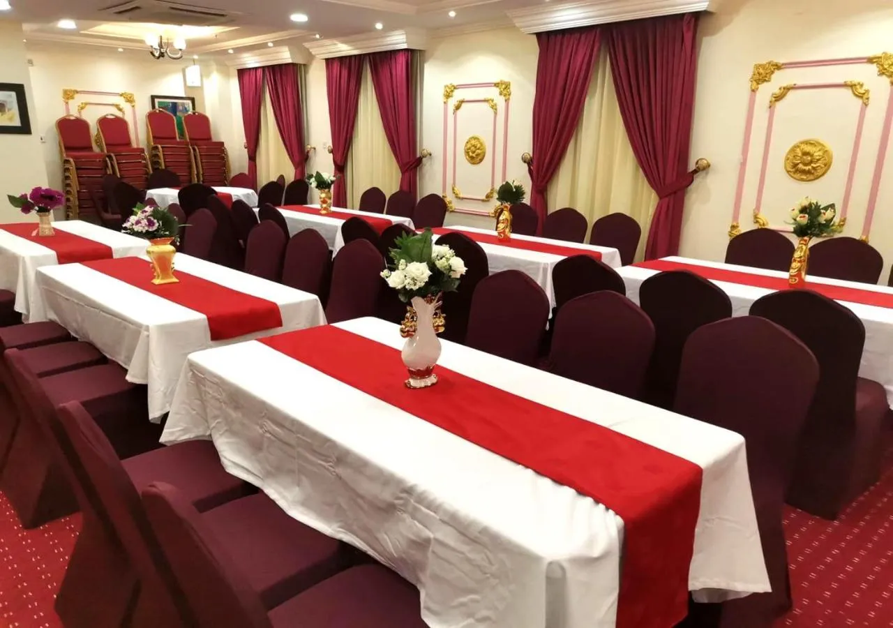Banquet/Function facilities in Majestic Hotel