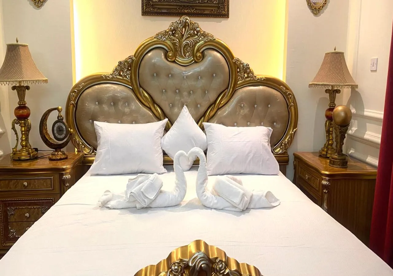 Bed in Majestic Hotel