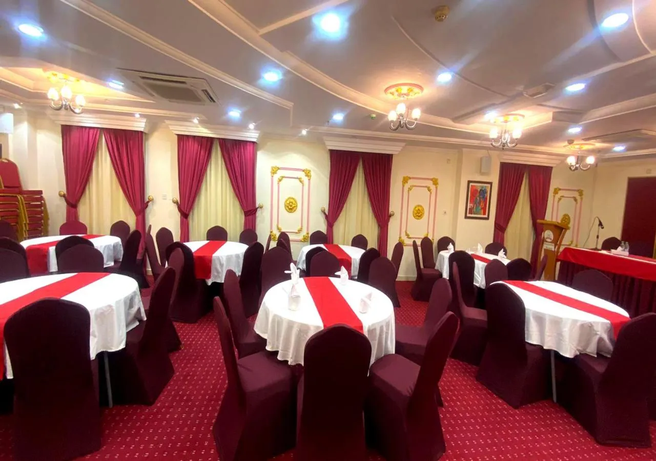 Banquet/Function facilities in Majestic Hotel