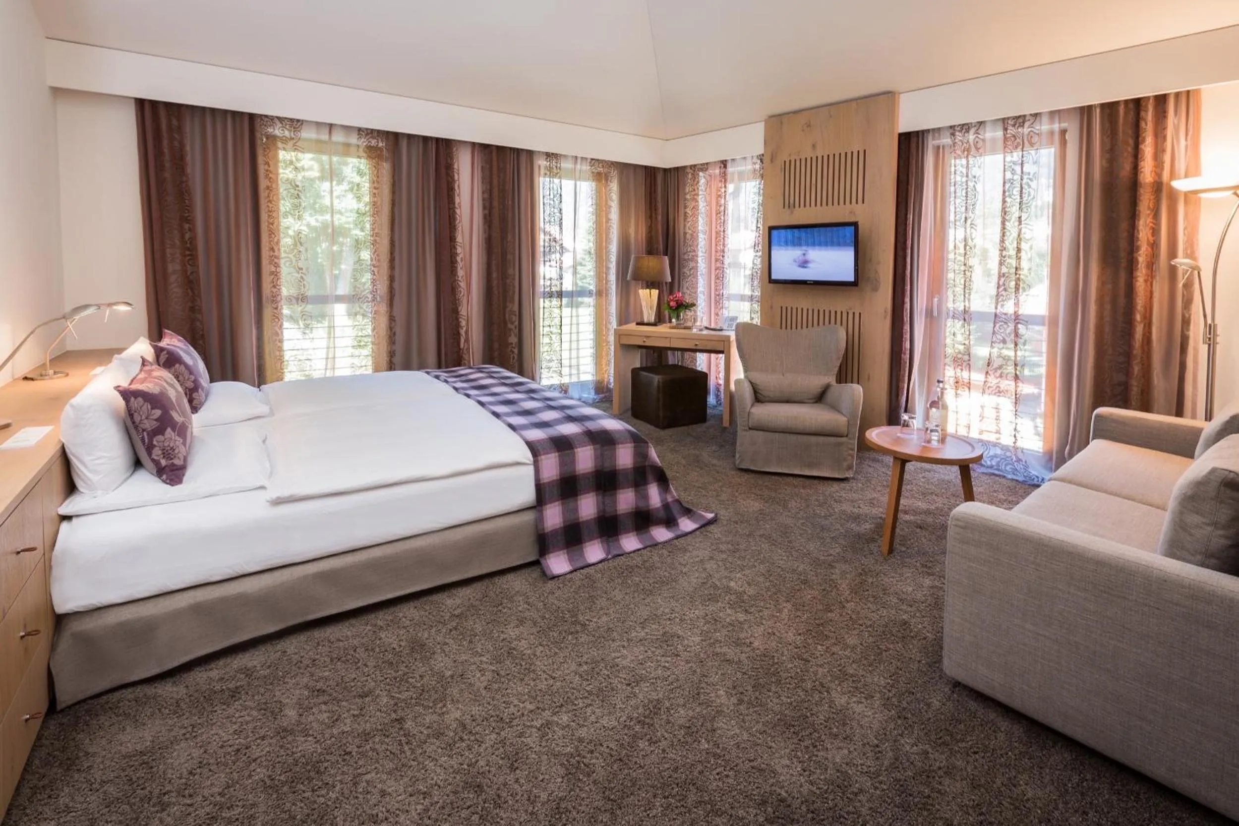 Photo of the whole room, Bed in Hotel Exquisit