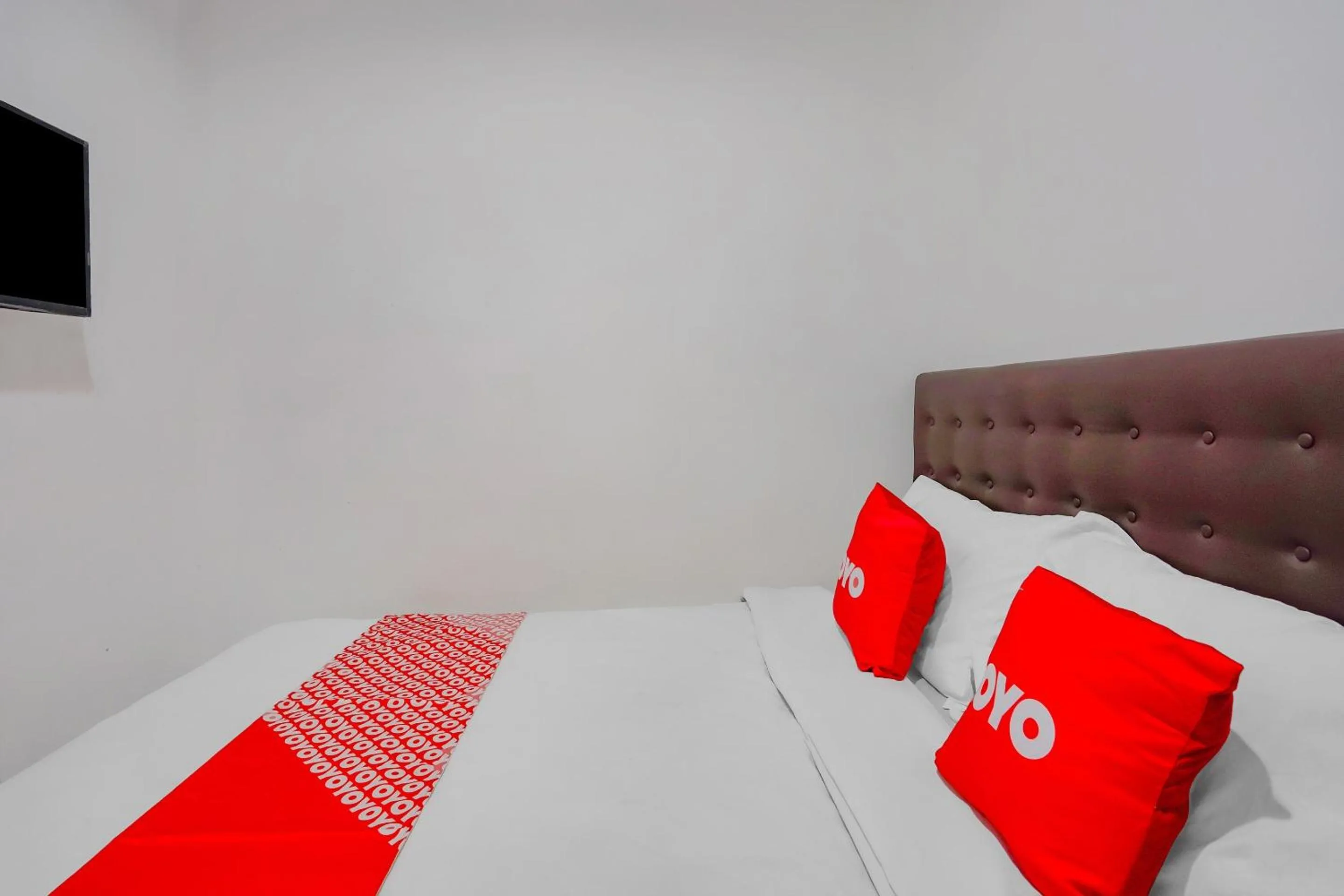 Bedroom, Bed in Hotel O A1 Pakis Argosari