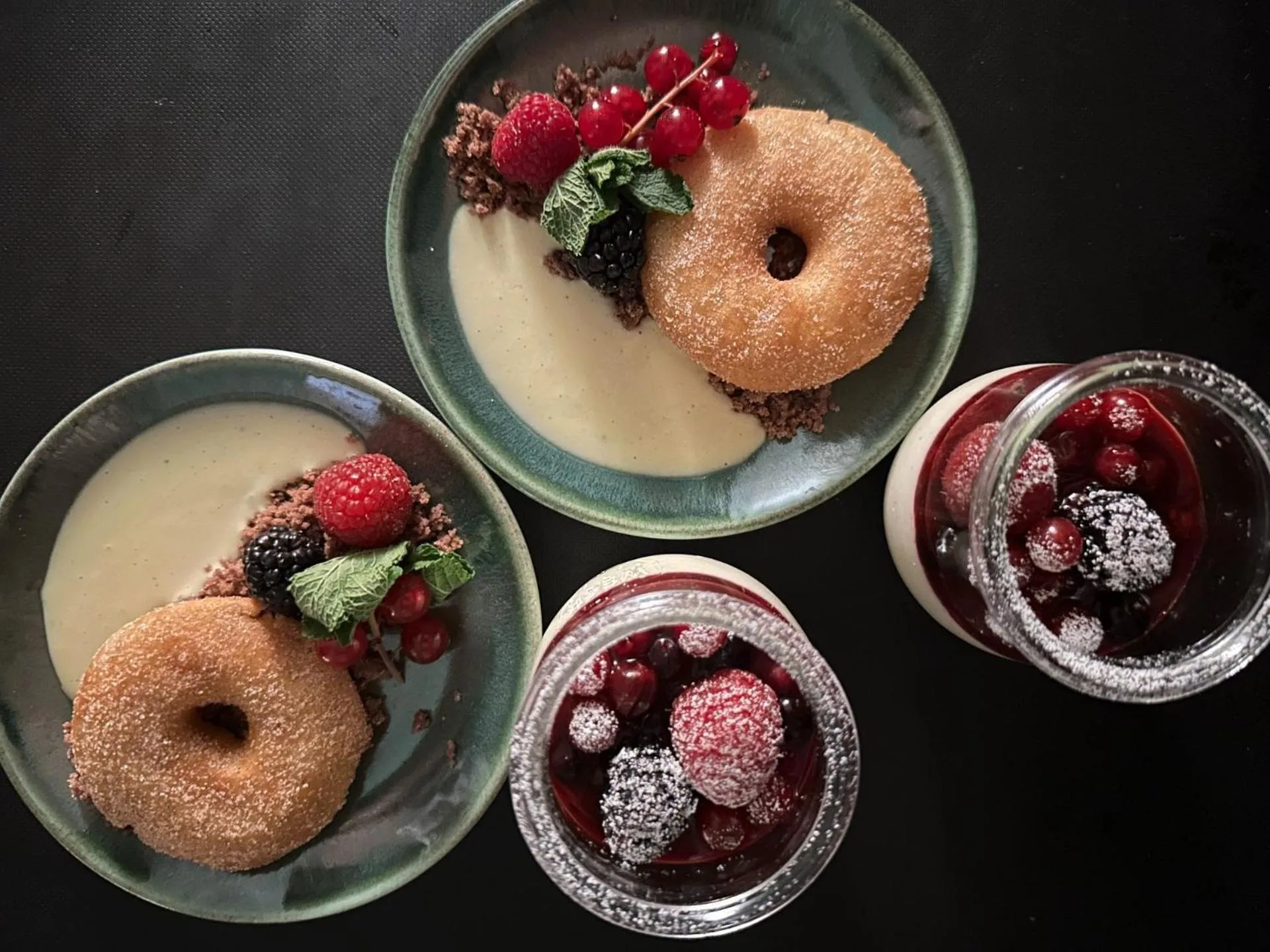 Dinner in Hit the Sky