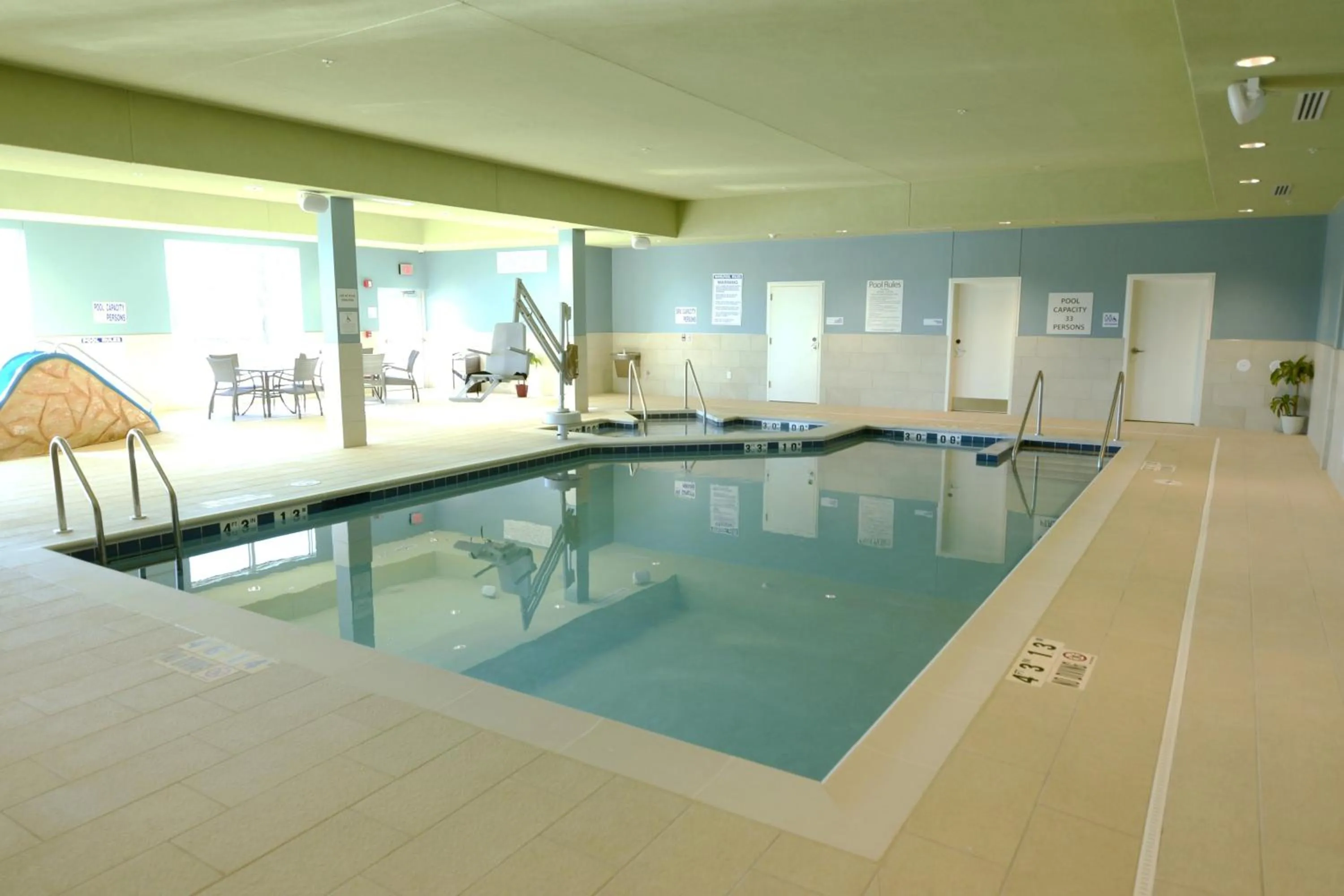 Swimming pool in Holiday Inn Express & Suites Onalaska - La Crosse Area by IHG