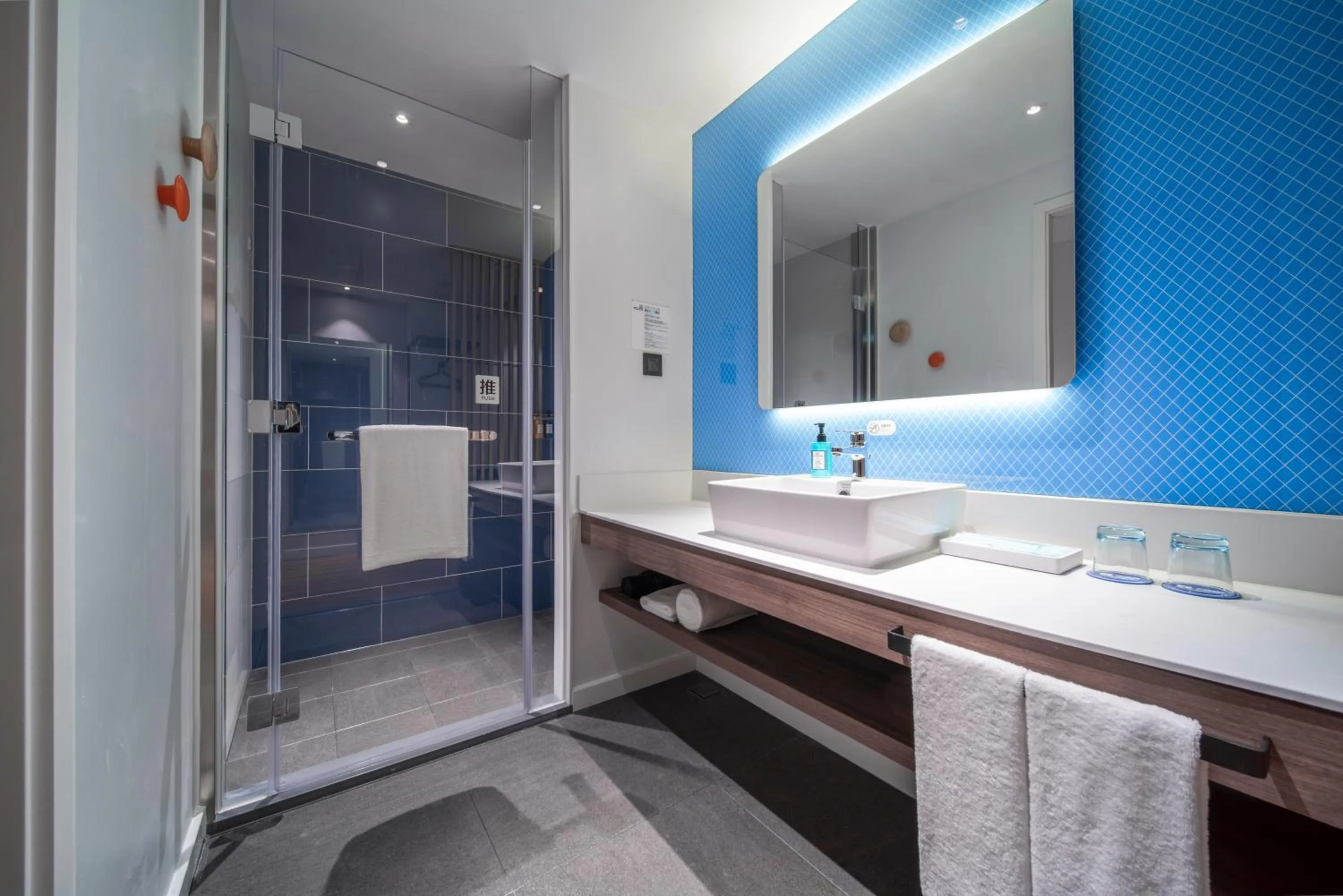 Holiday Inn Express Zhuhai Gongbei by IHG