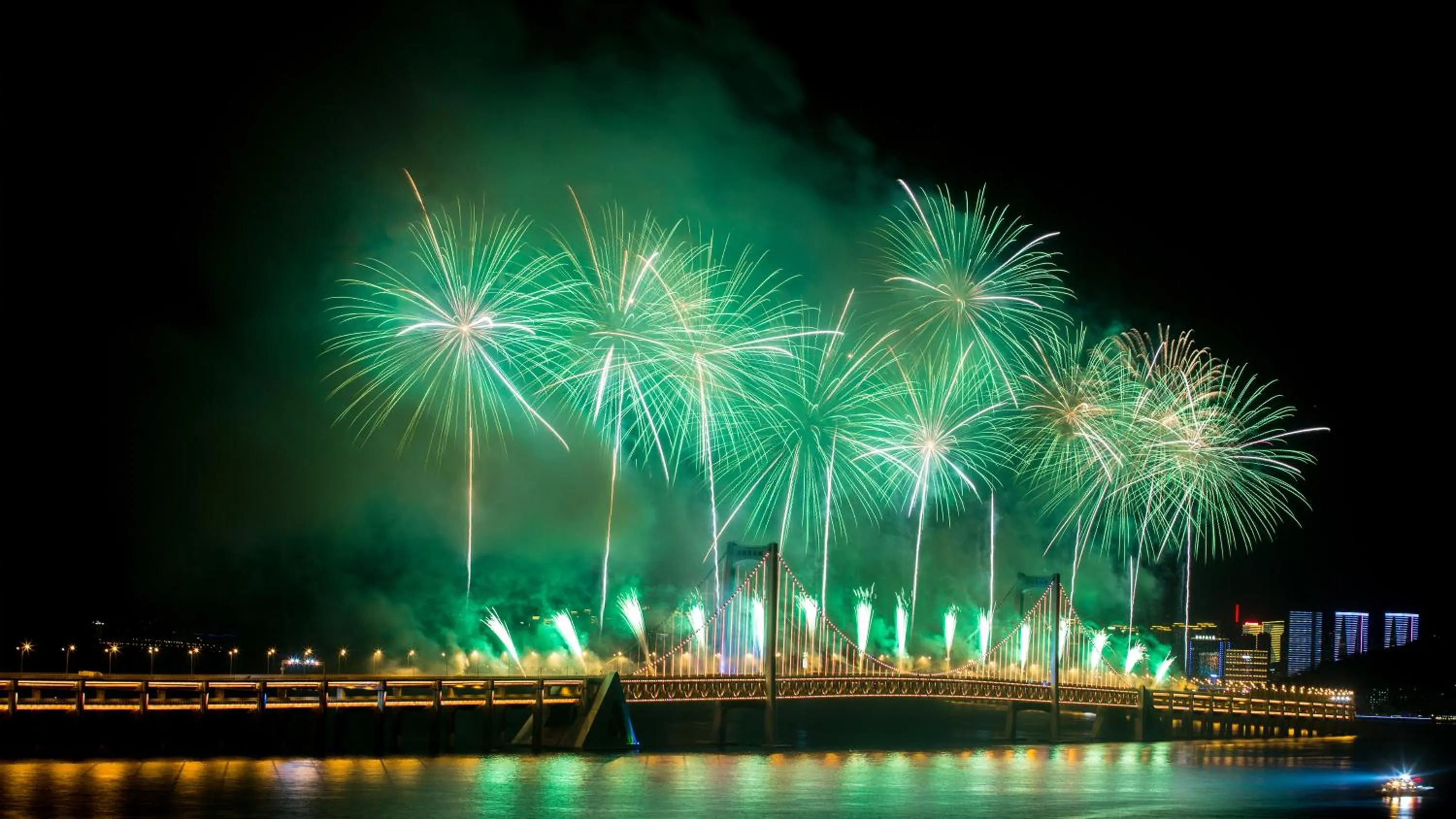 Nearby landmark in Crowne Plaza Dalian Xinghai by IHG