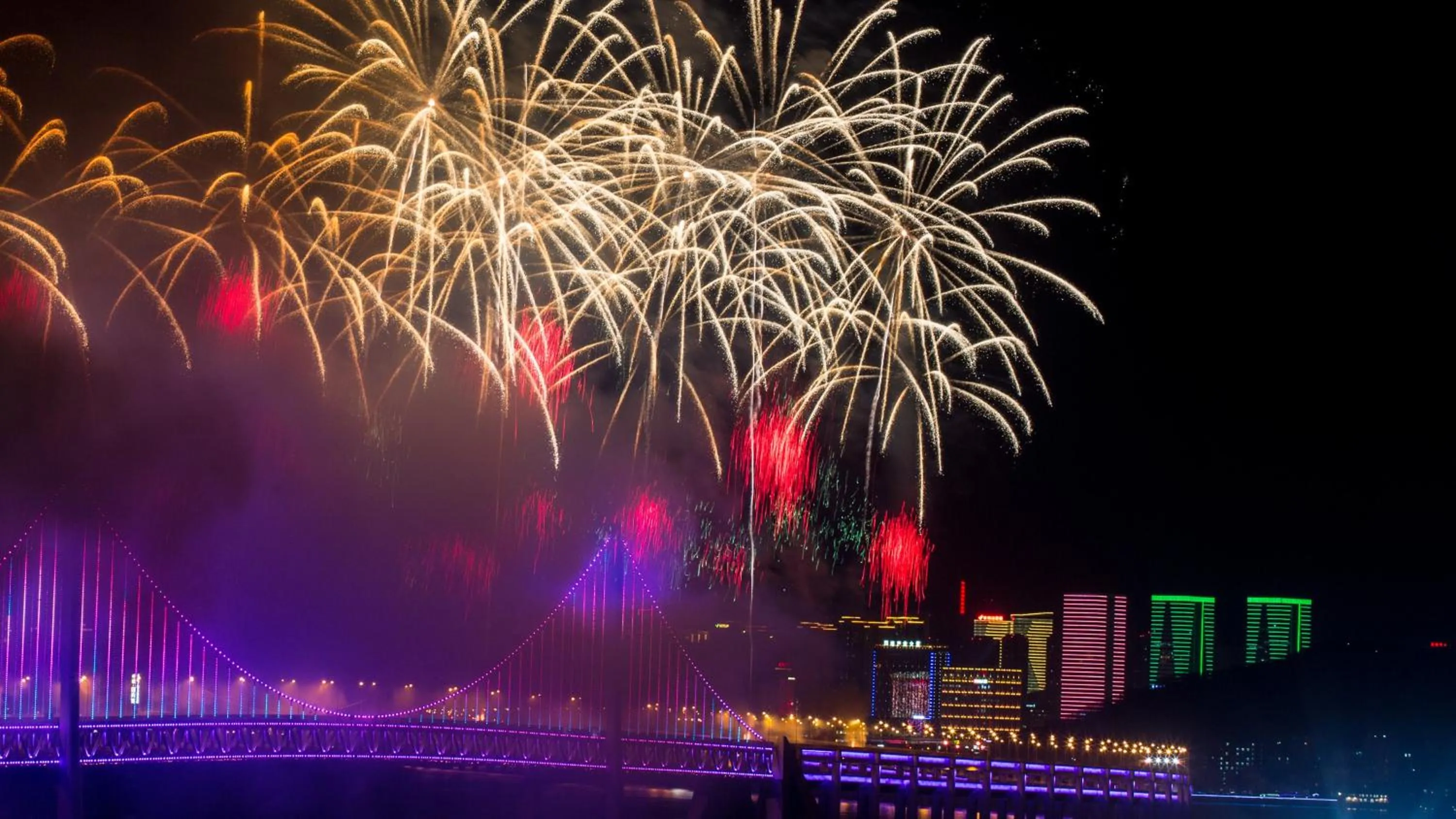 Nearby landmark in Crowne Plaza Dalian Xinghai by IHG