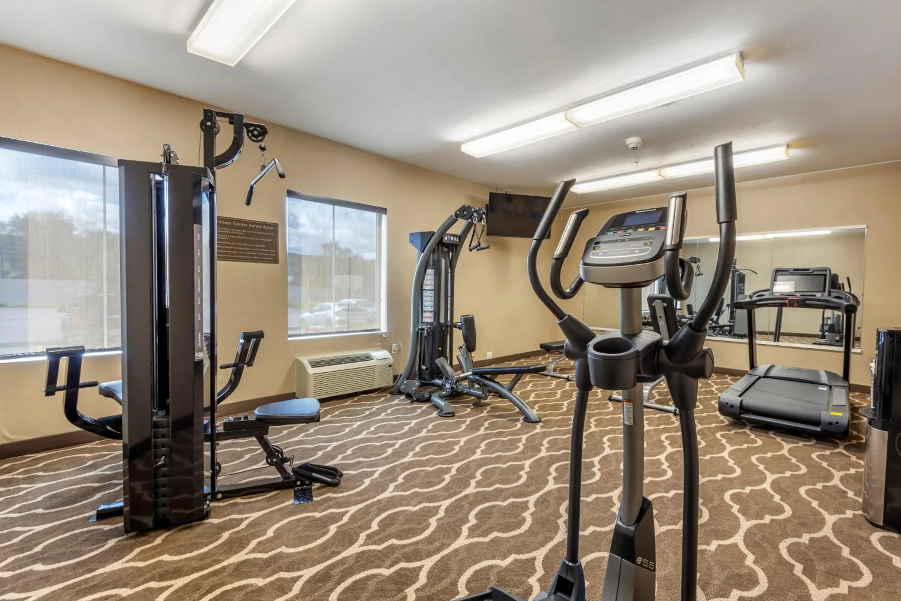 Fitness centre/facilities in Comfort Inn Apalachin - Binghamton W Route 17