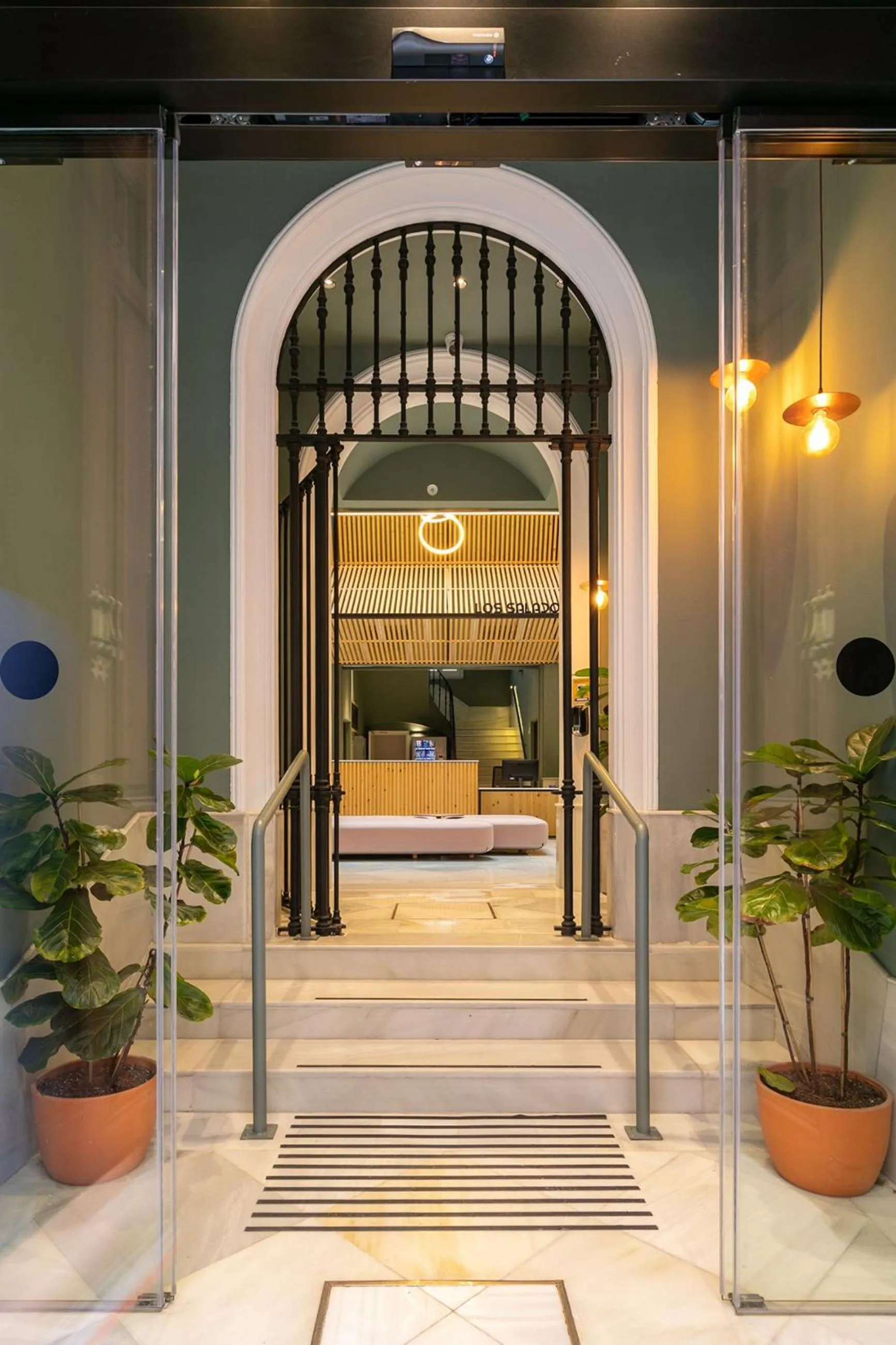 Facade/entrance, Bed in Holiday Rentals Los Salados