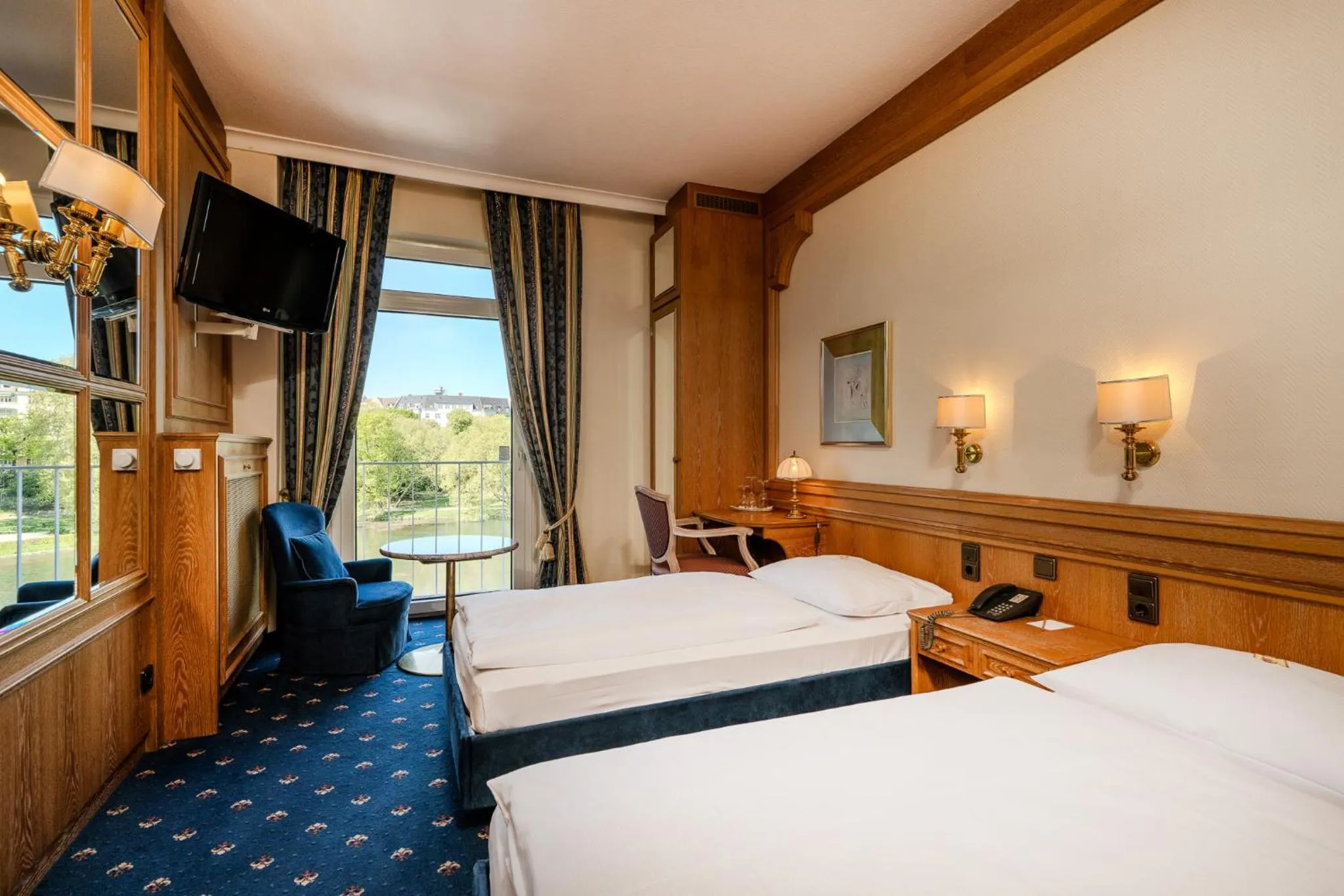 Photo of the whole room, Bed in Ringhotel Seehof