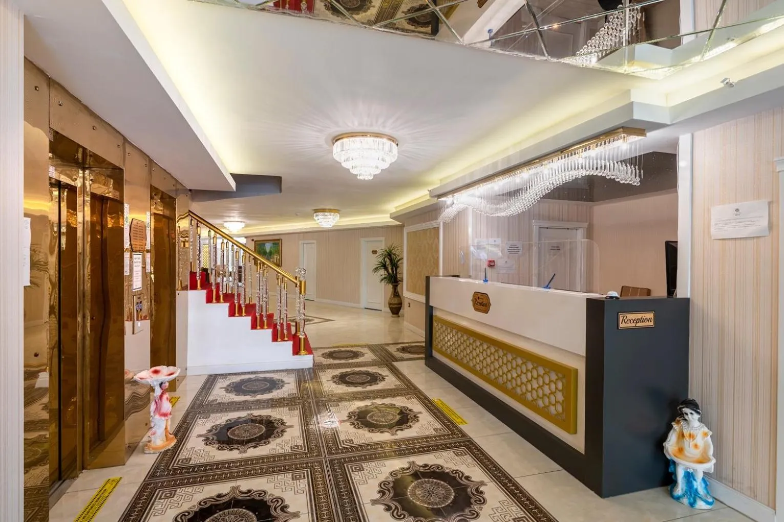 Lobby or reception in TAMARA Business Otel