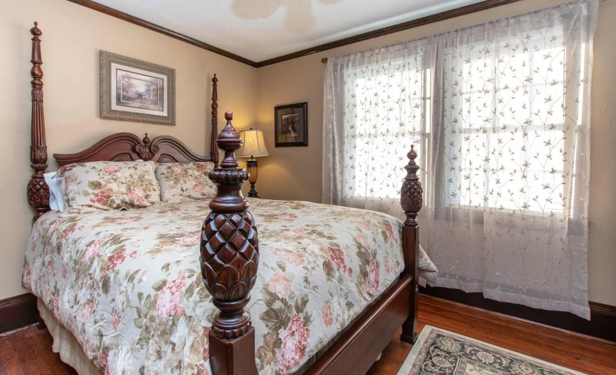 Bed in 1913 Badin Inn