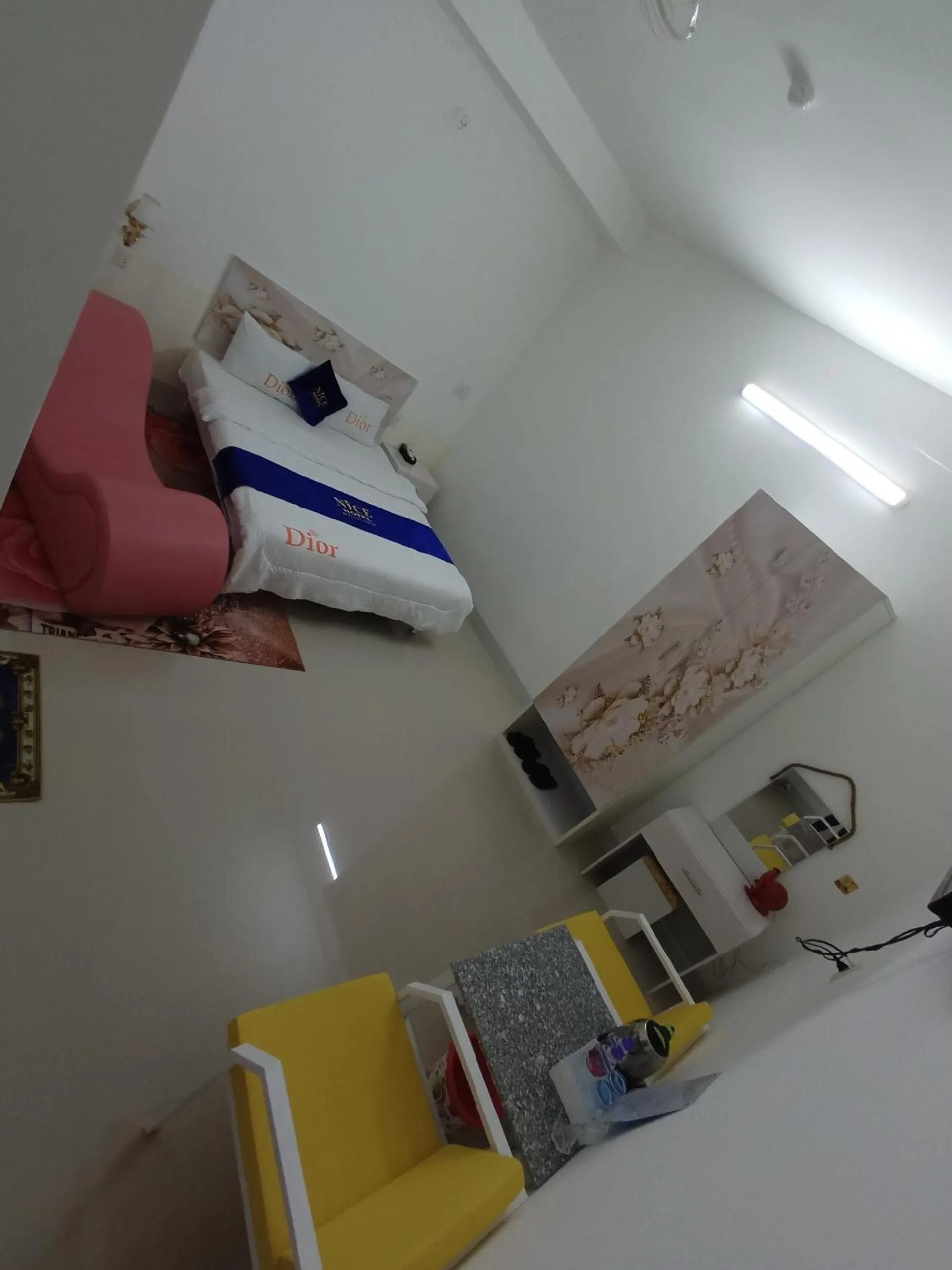 Bed in Nice Hotel Buôn Ma Thuột