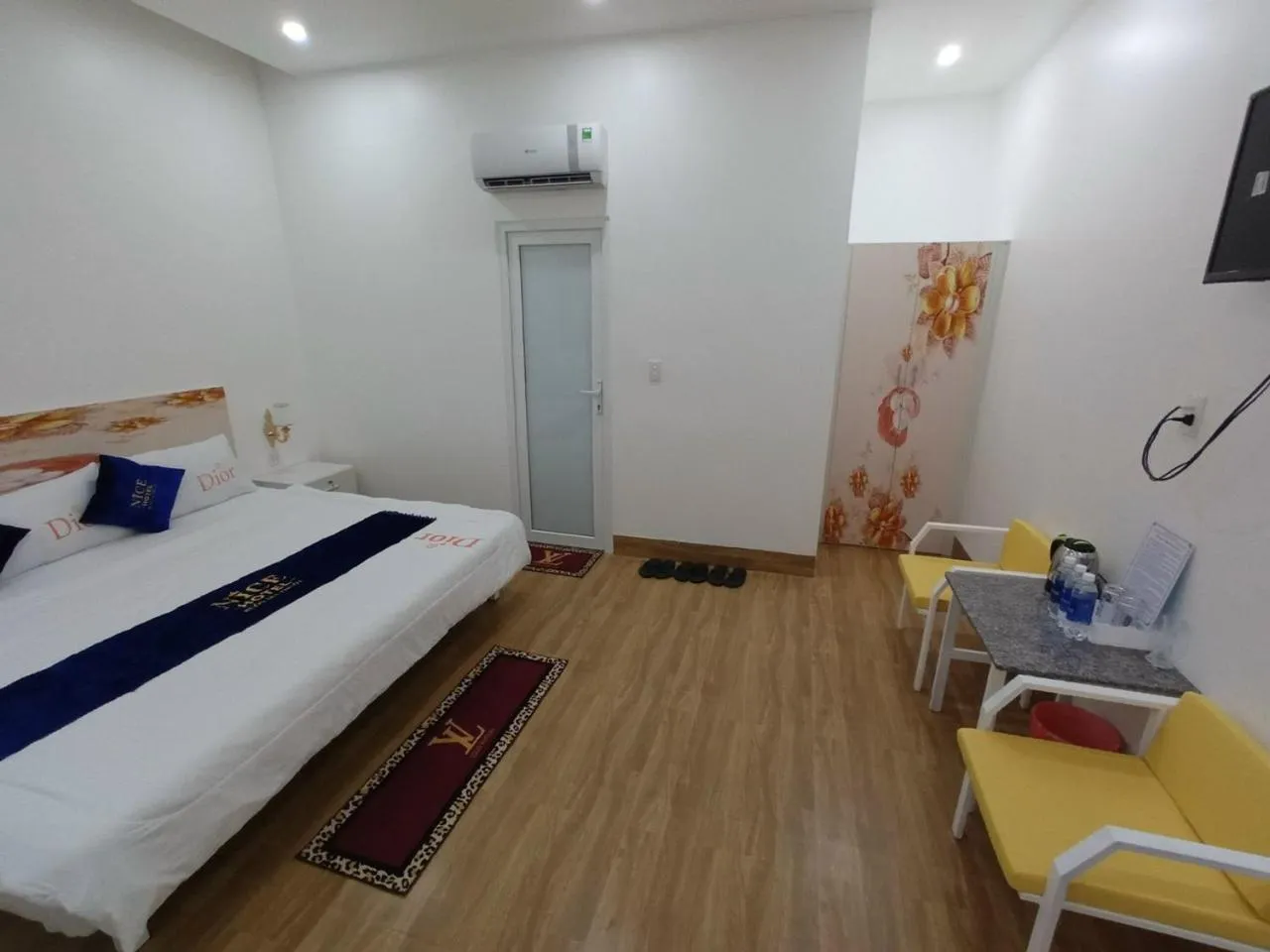 Bed in Nice Hotel Buôn Ma Thuột