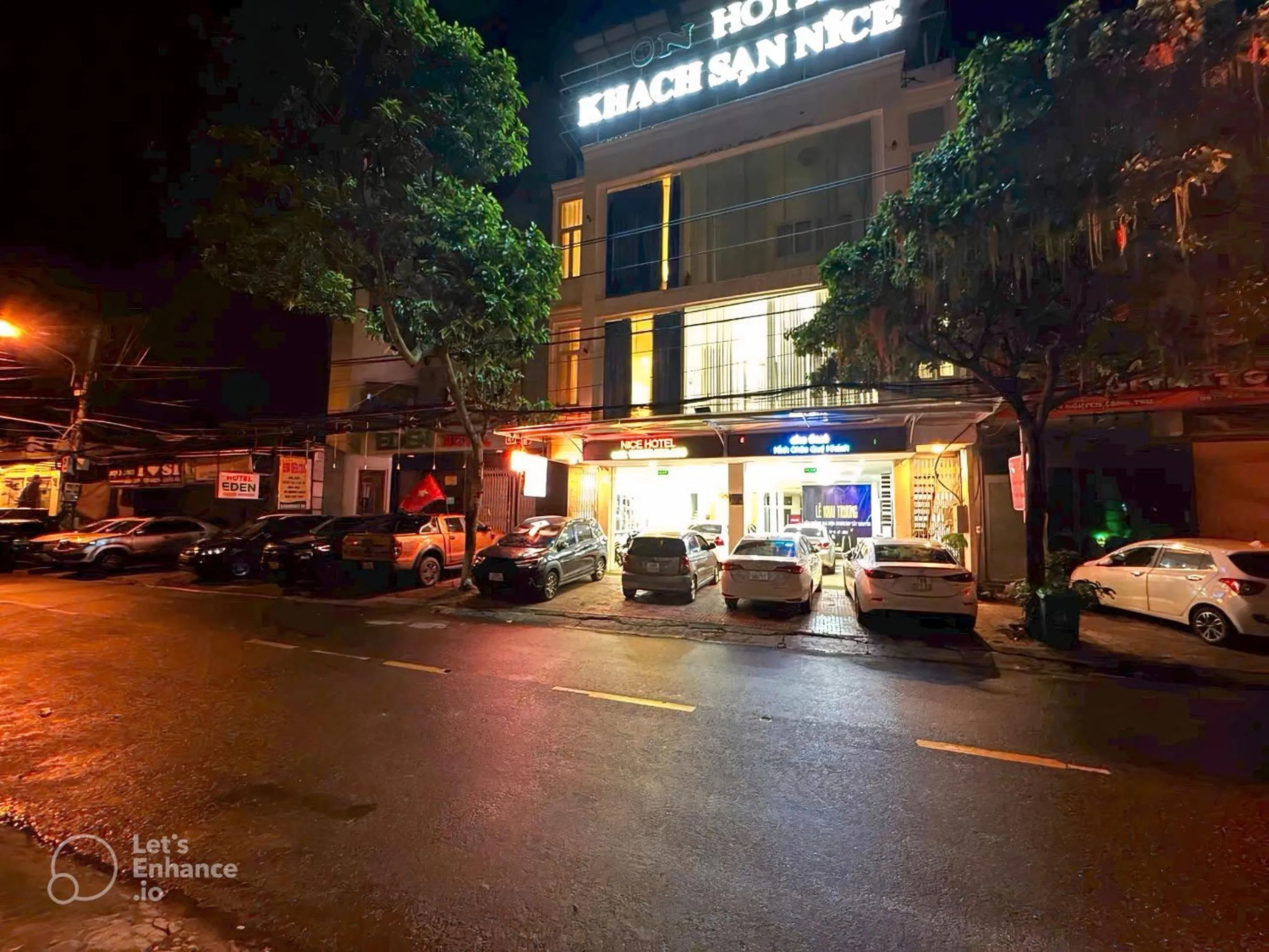 Parking in Nice Hotel Buôn Ma Thuột