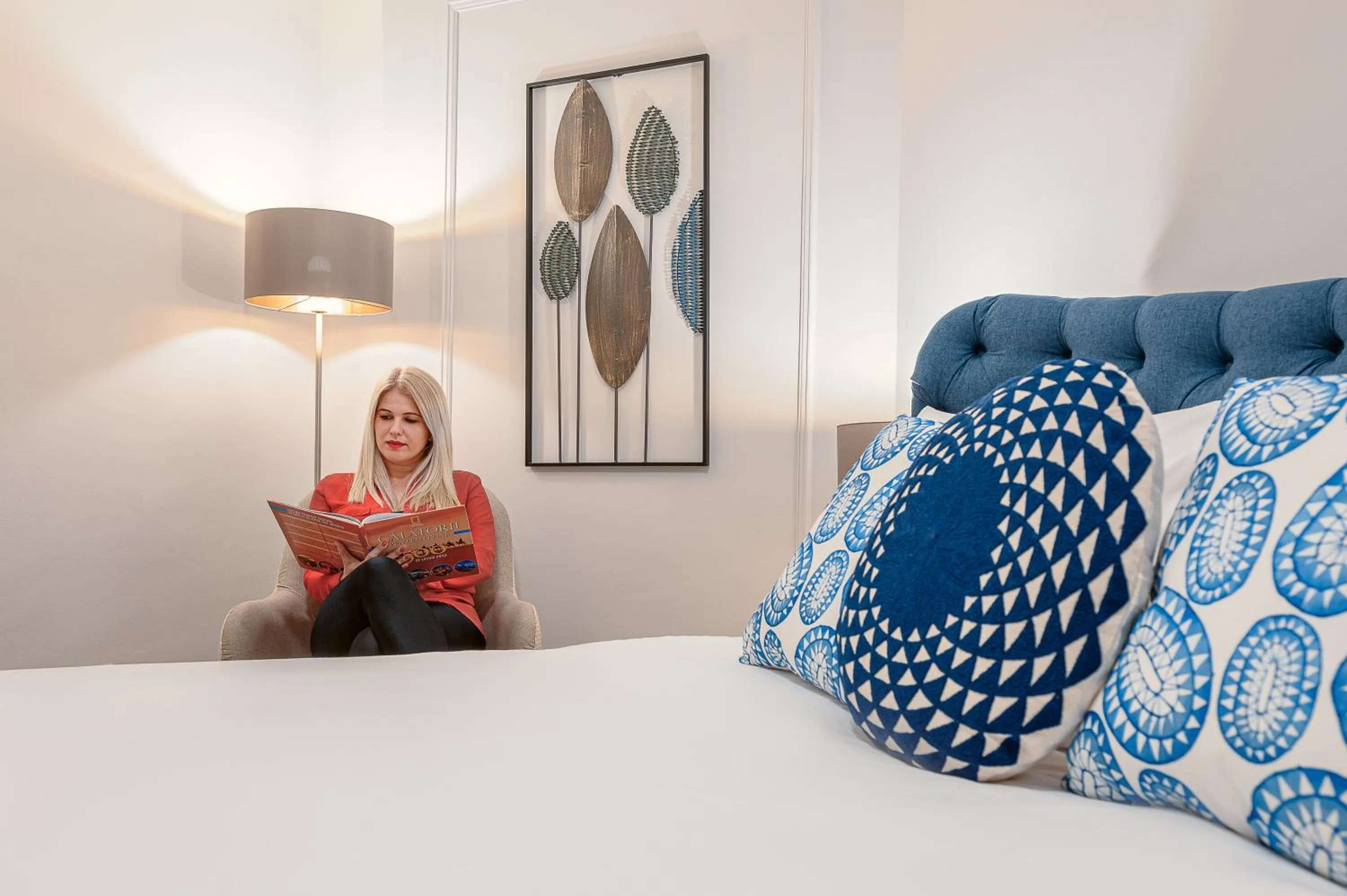 Bed in Dozsa Residence