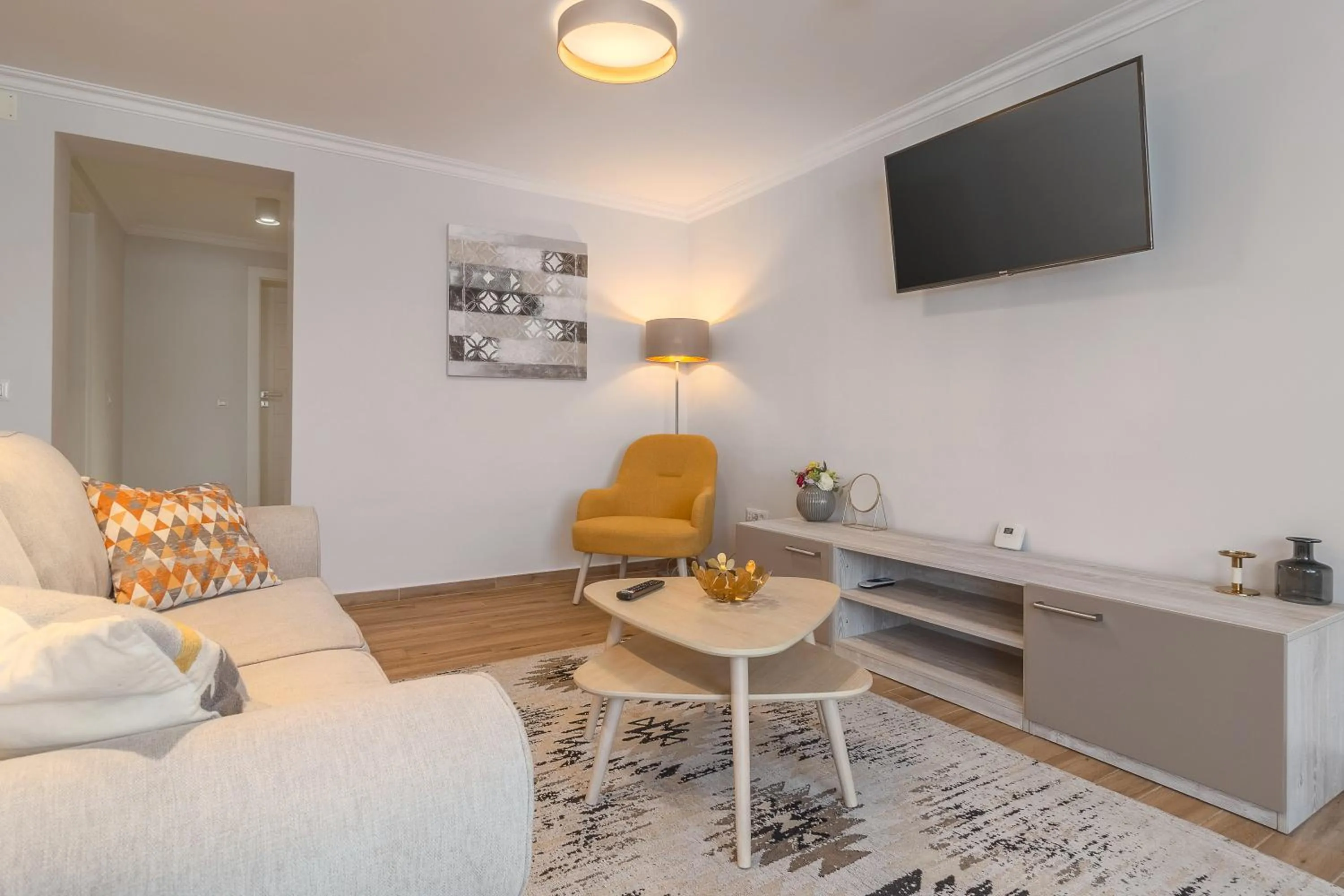 TV and multimedia in Dozsa Residence