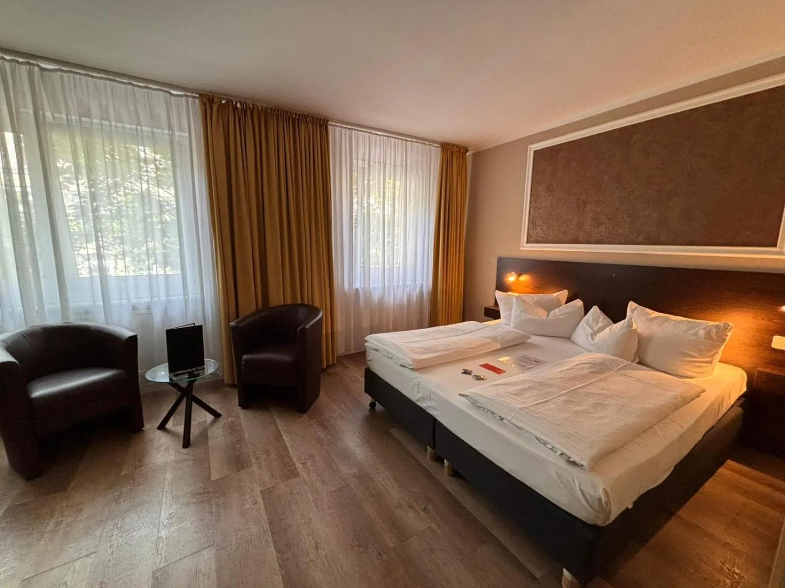 Photo of the whole room, Bed in Hotel Kiez Pension Berlin