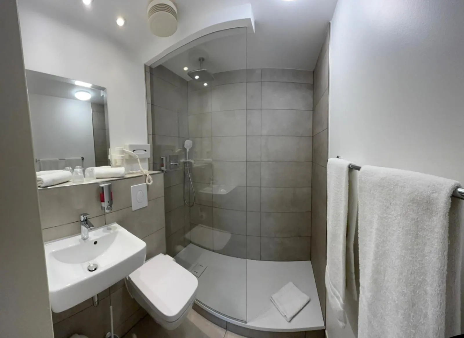 Bathroom in Hotel Kiez Pension Berlin