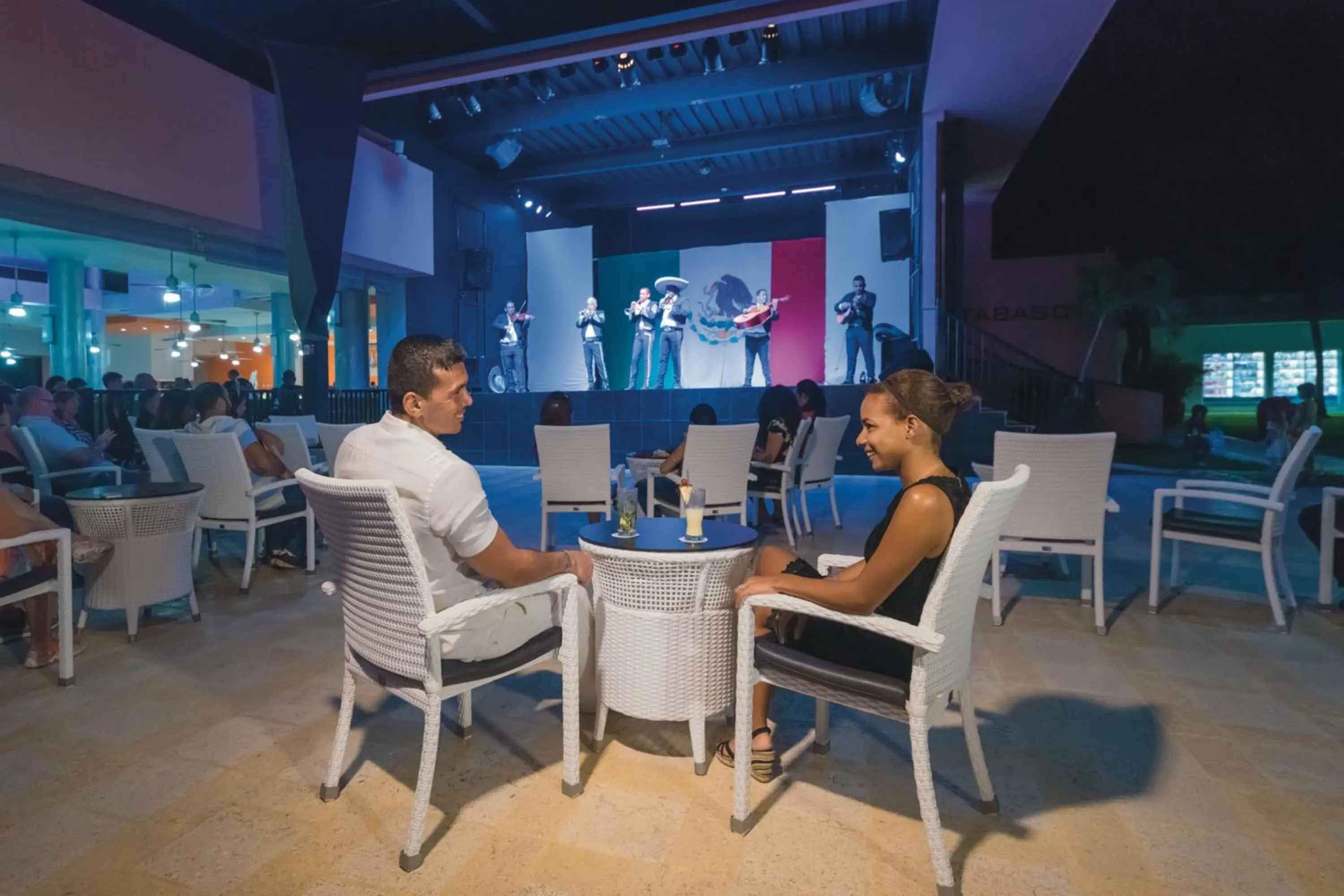 Lounge or bar in Riu Lupita - All Inclusive
