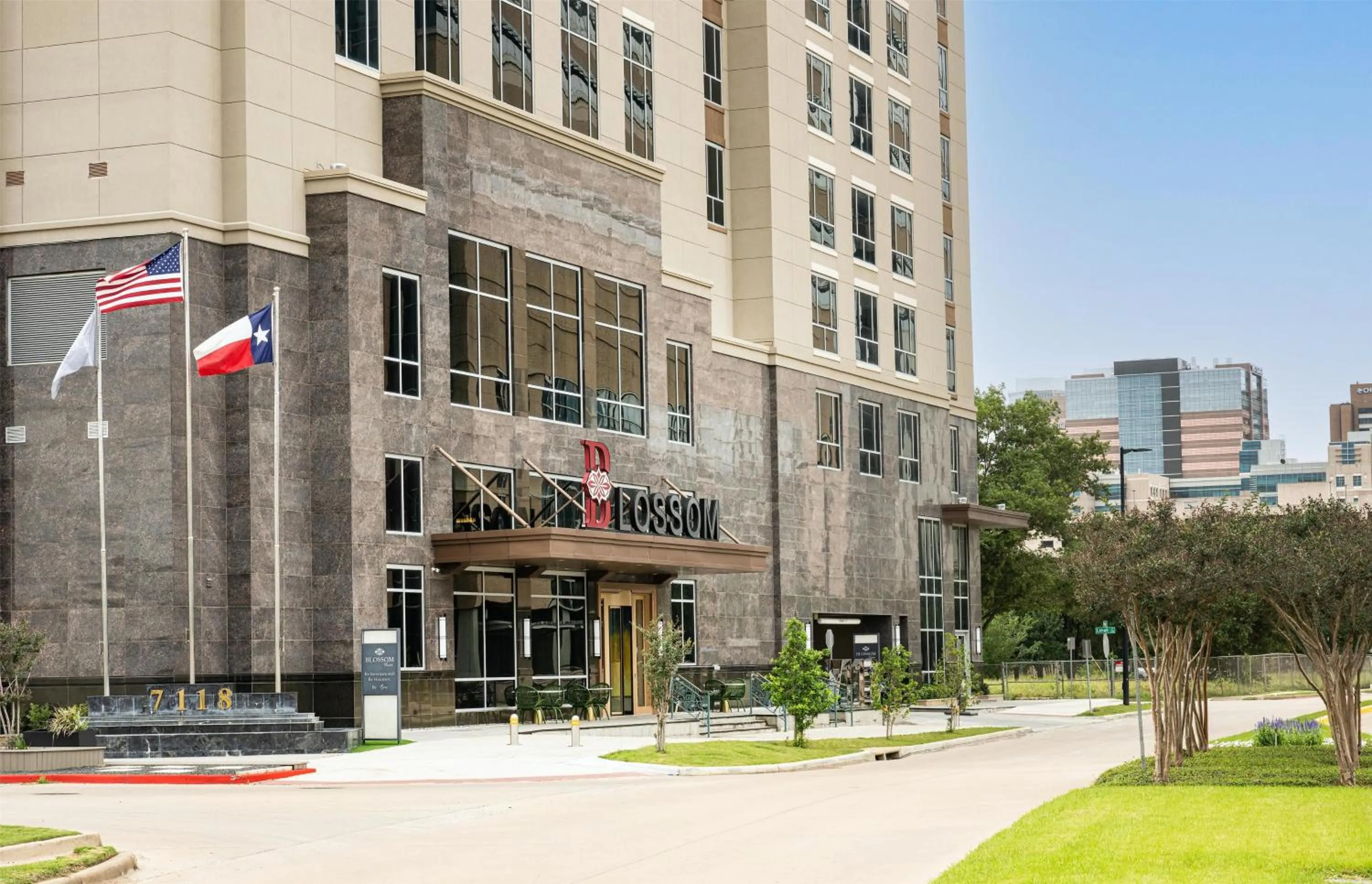 Property building in Blossom Hotel Houston, Curio Collection by Hilton
