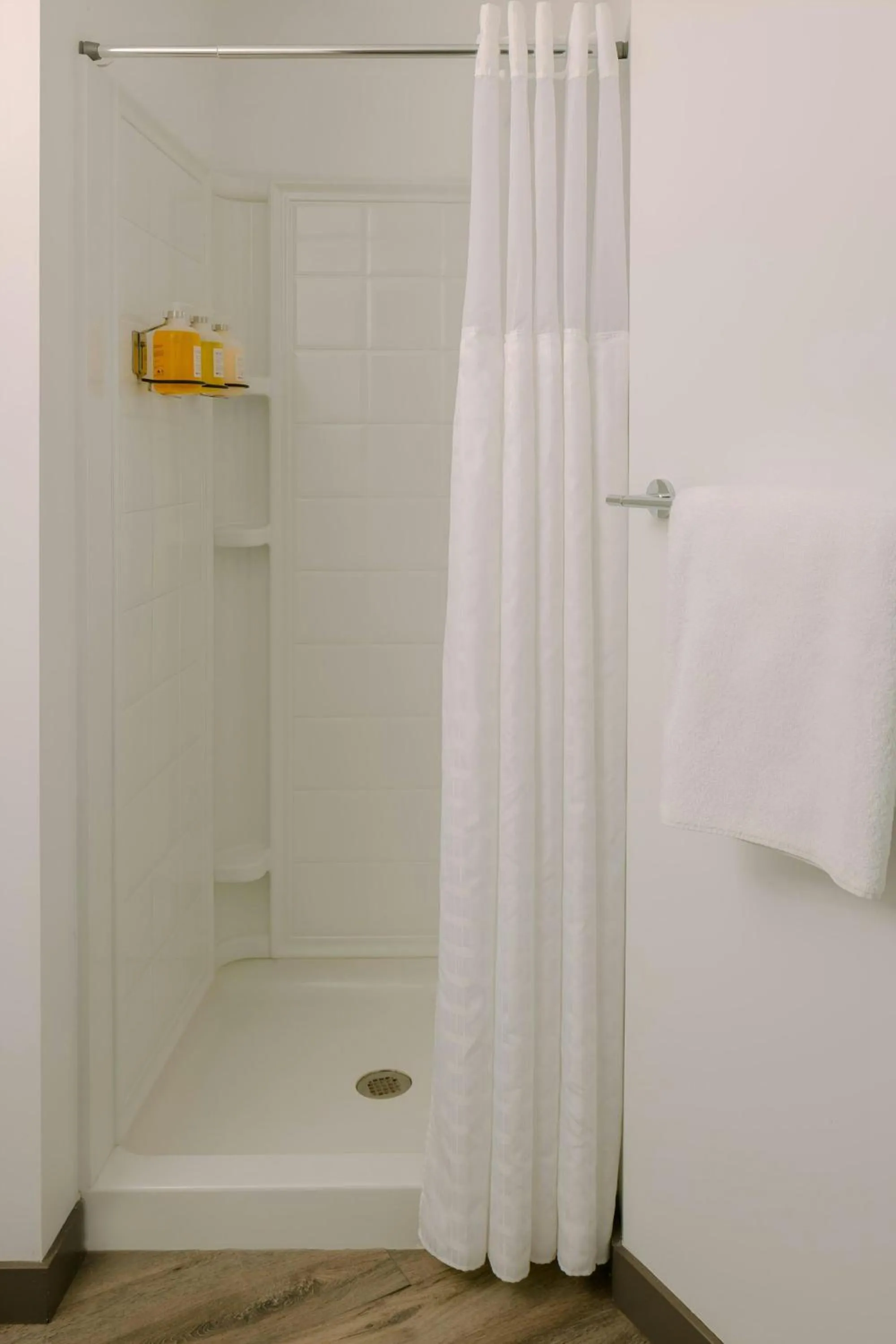 Bathroom in Sonder by Marriott Bonvoy Gabriel Richard Apartments Downtown