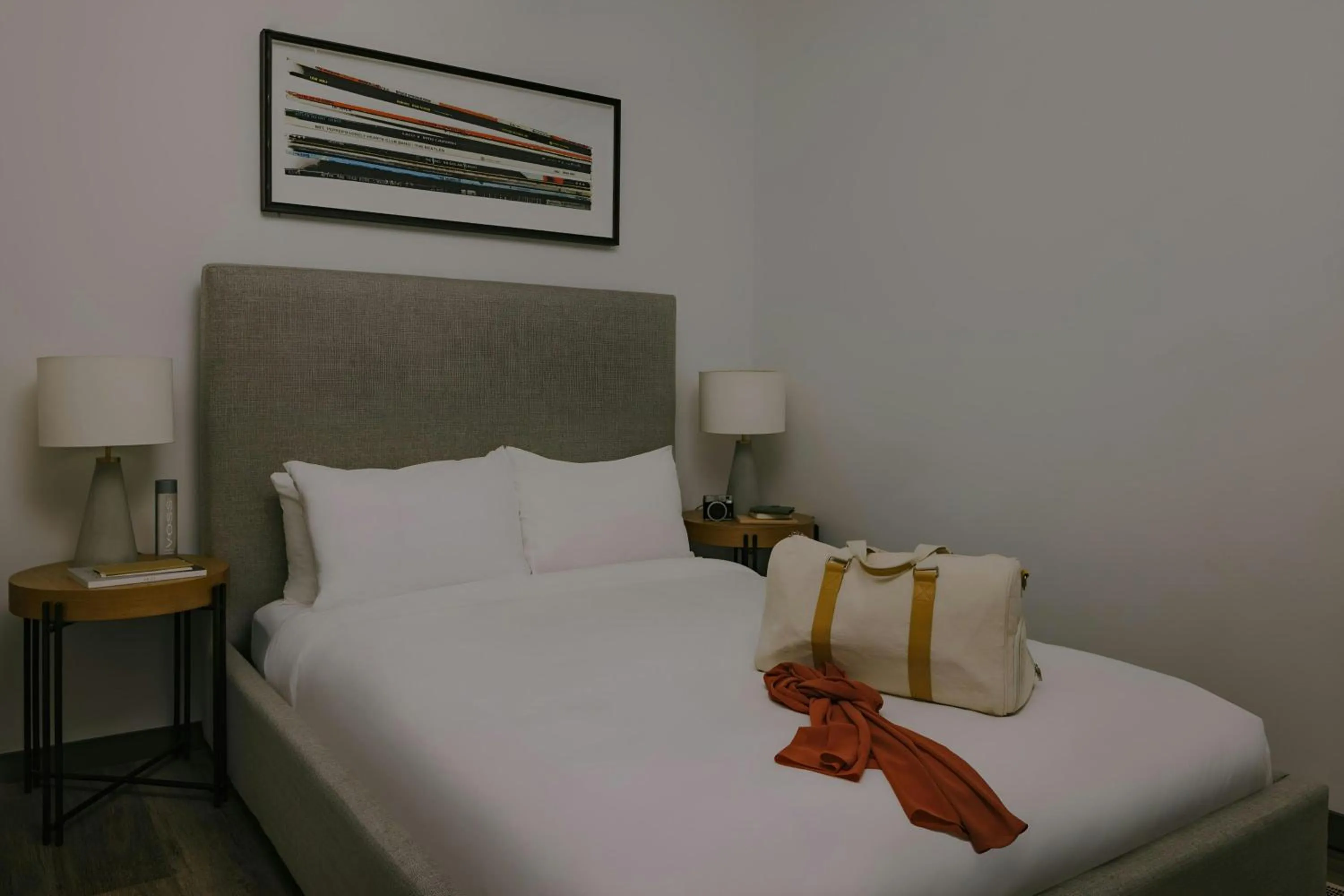 Bedroom, Bed in Sonder by Marriott Bonvoy Gabriel Richard Apartments Downtown