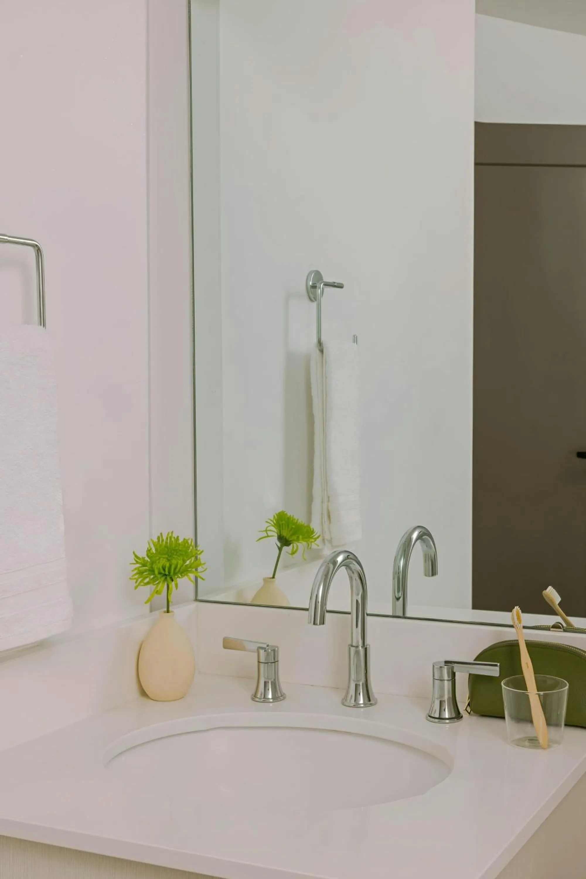 Bathroom in Sonder by Marriott Bonvoy Gabriel Richard Apartments Downtown