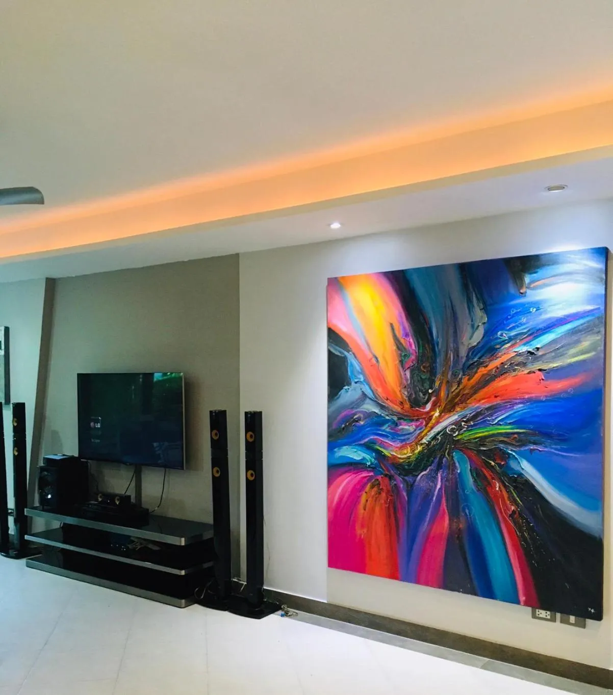 Communal lounge/ TV room in Kata Beach Aspasia Boutique Apartment