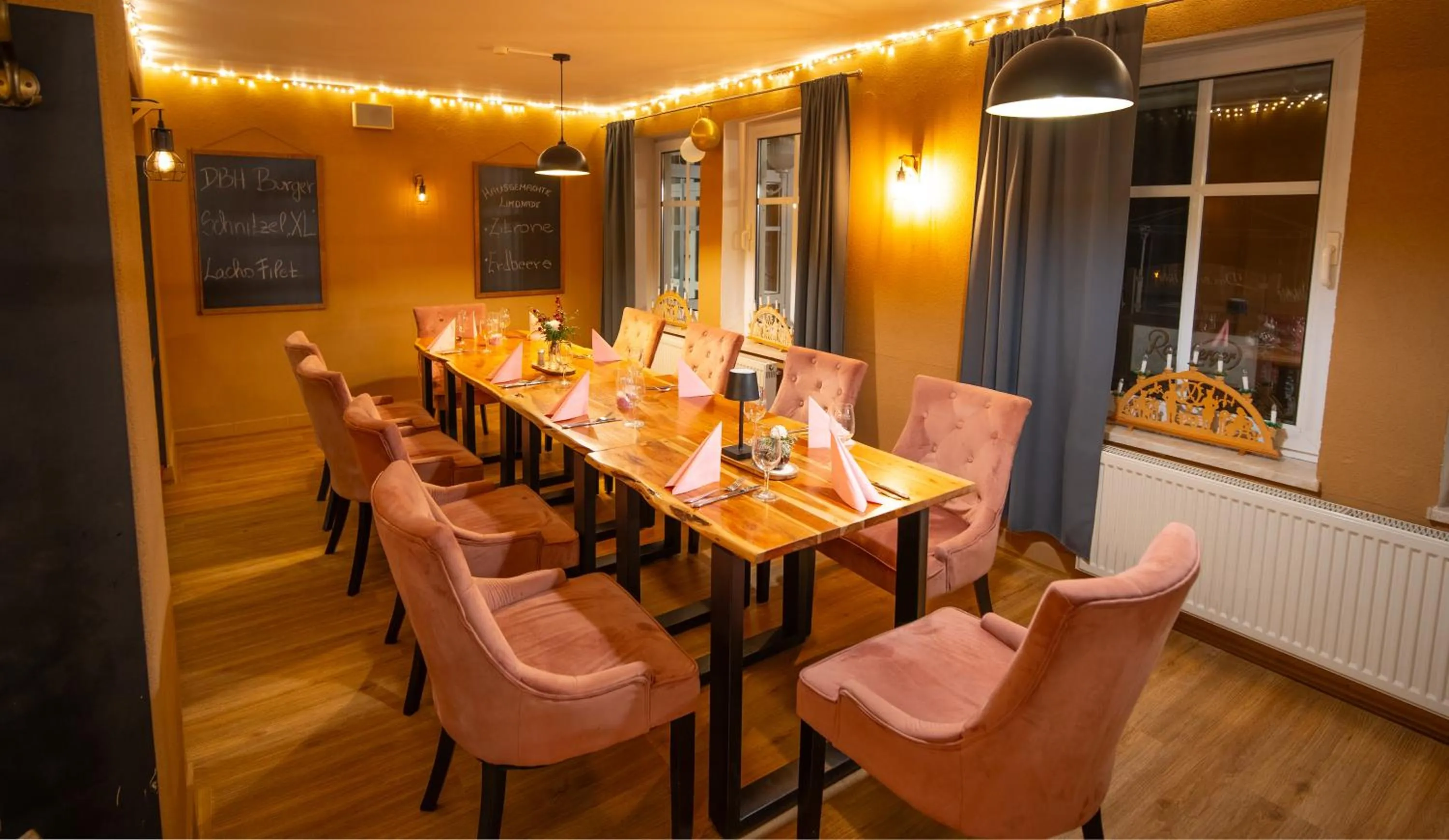 Restaurant/places to eat in Berghotel Drei Brüder Höhe