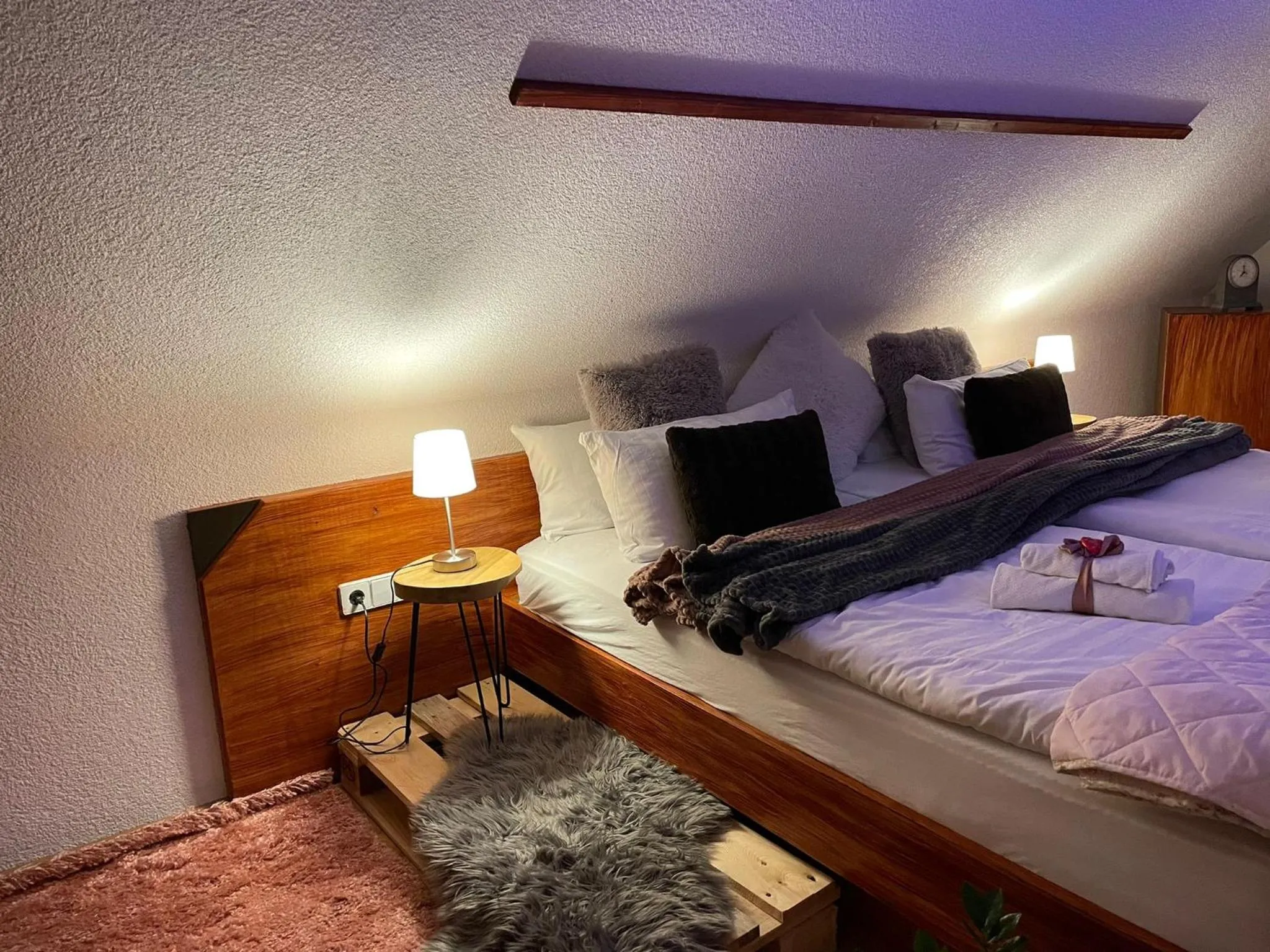 Bedroom, Bed in Berghotel Drei Brüder Höhe