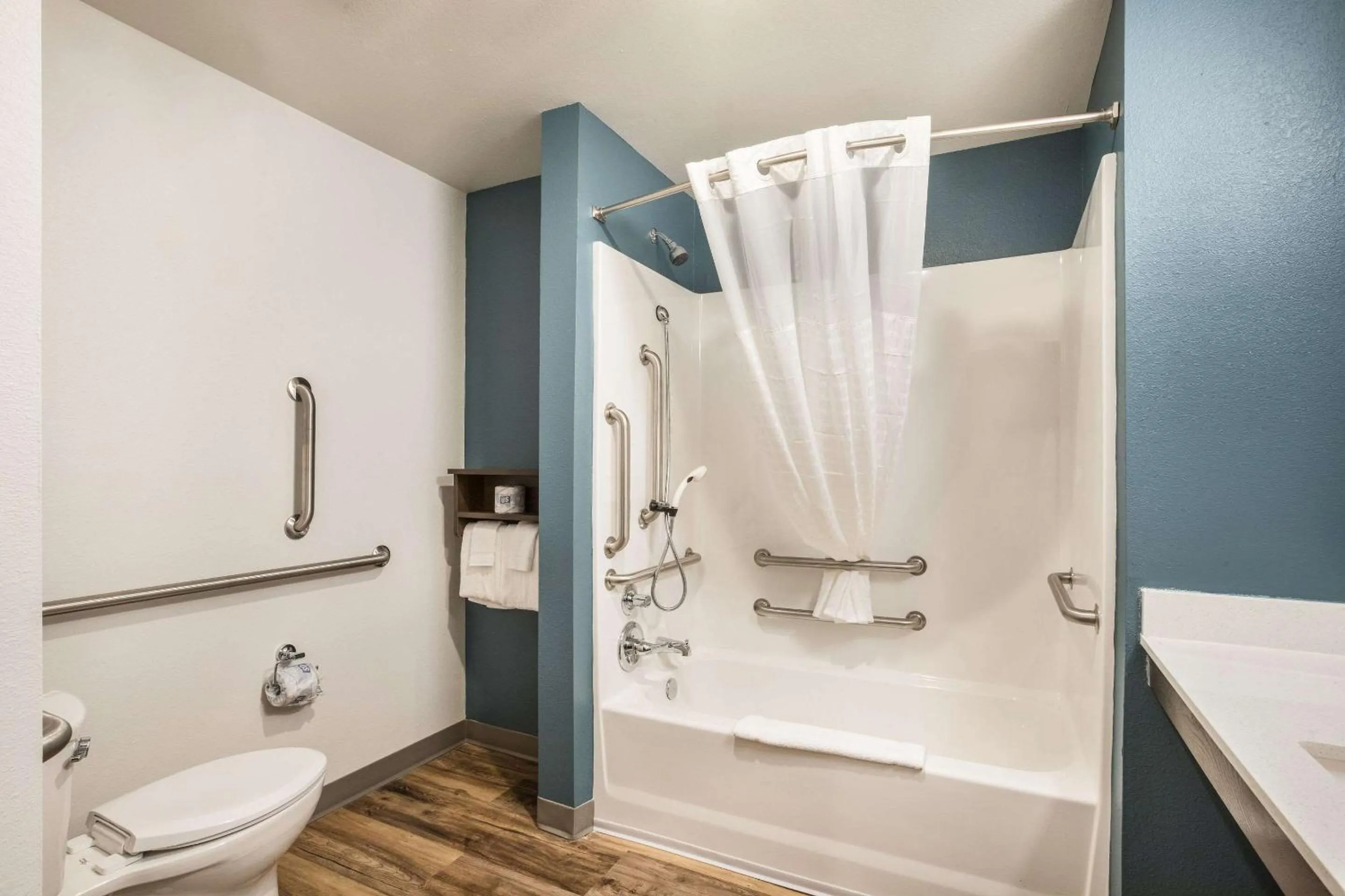 Shower in WoodSpring Suites Atlanta Newnan