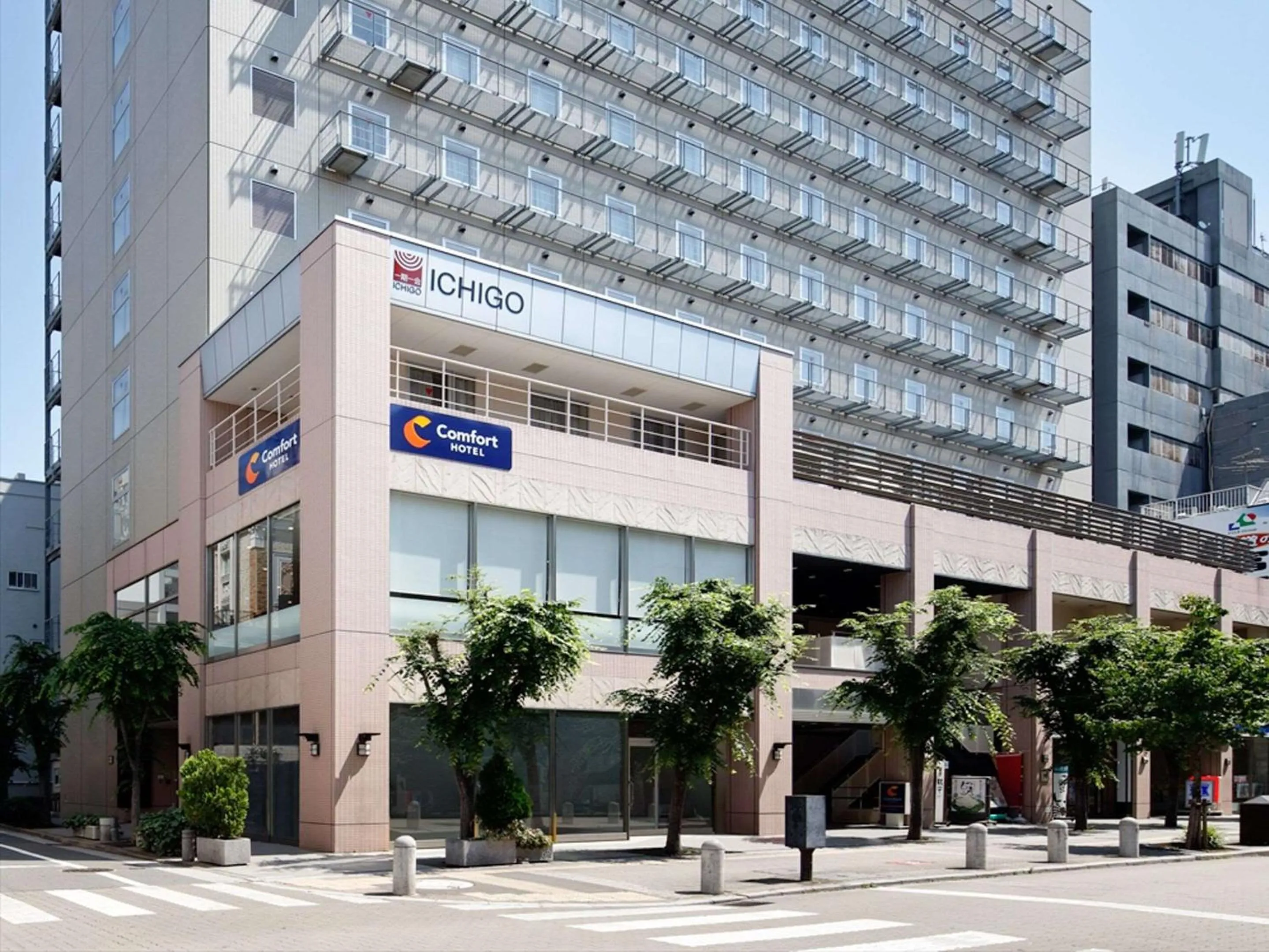Property building in Comfort Hotel Osaka Shinsaibashi