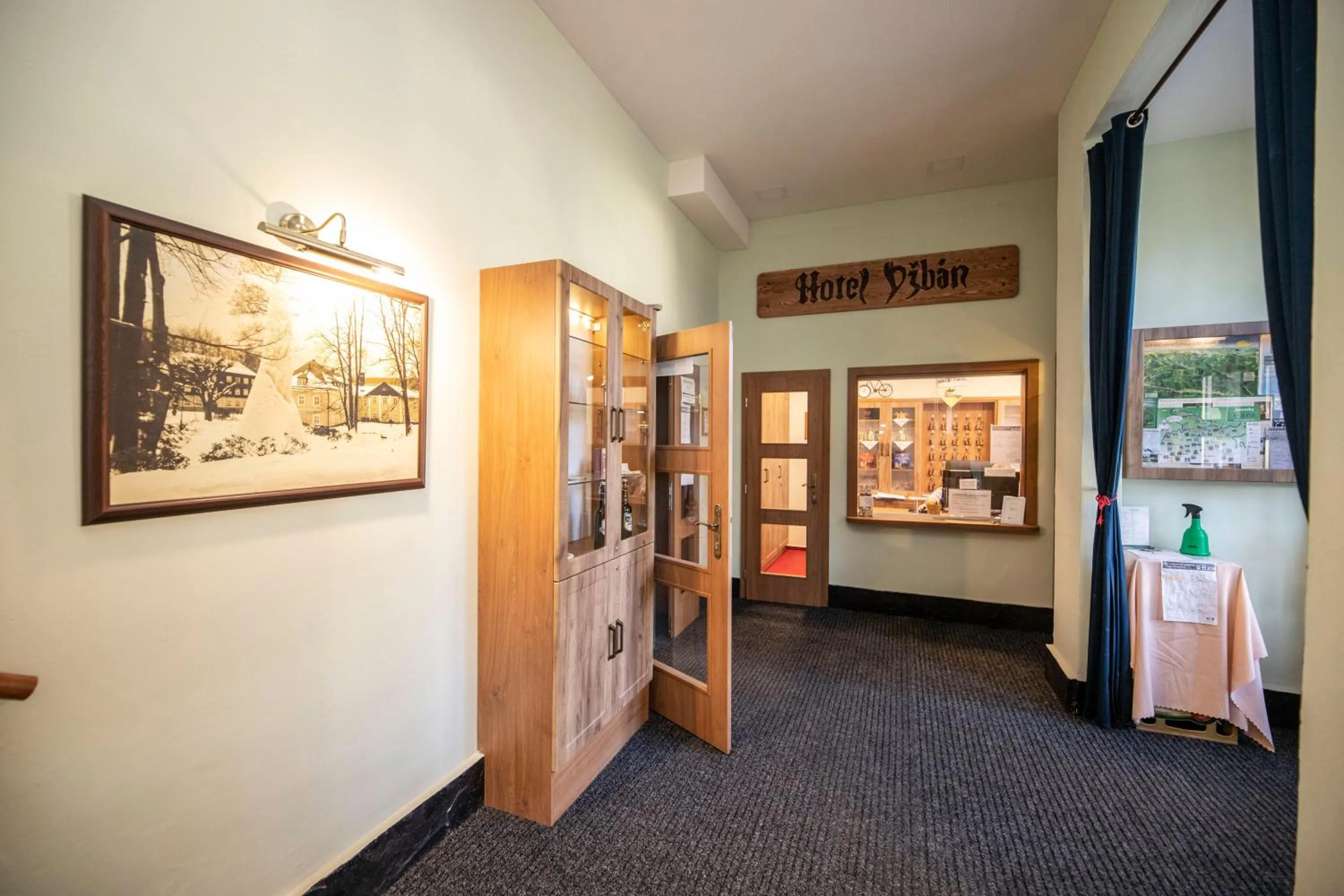 Lobby or reception in Hotel Džbán