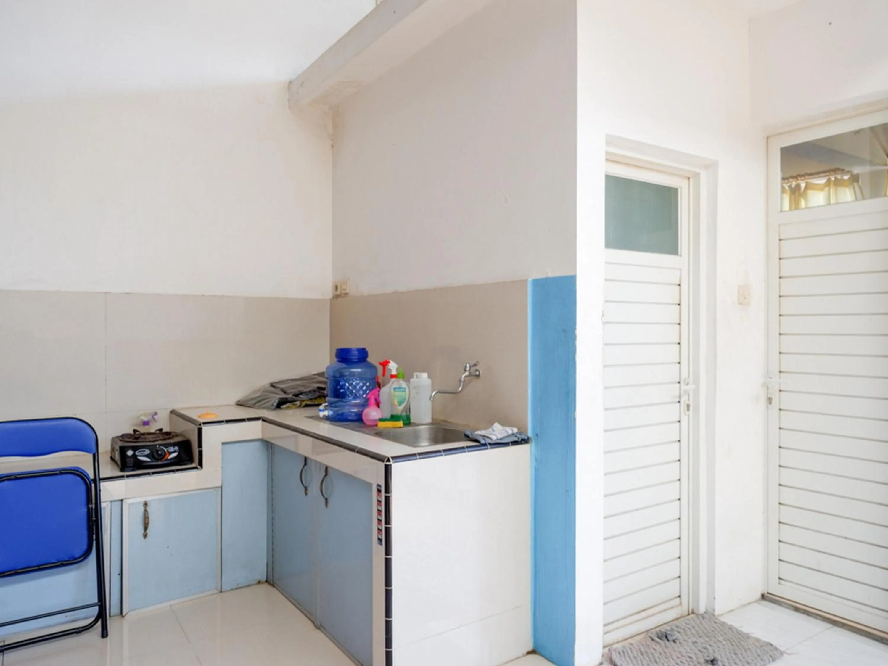 Kitchen or kitchenette in Budi Living Syariah at UNDIP Area RedPartner