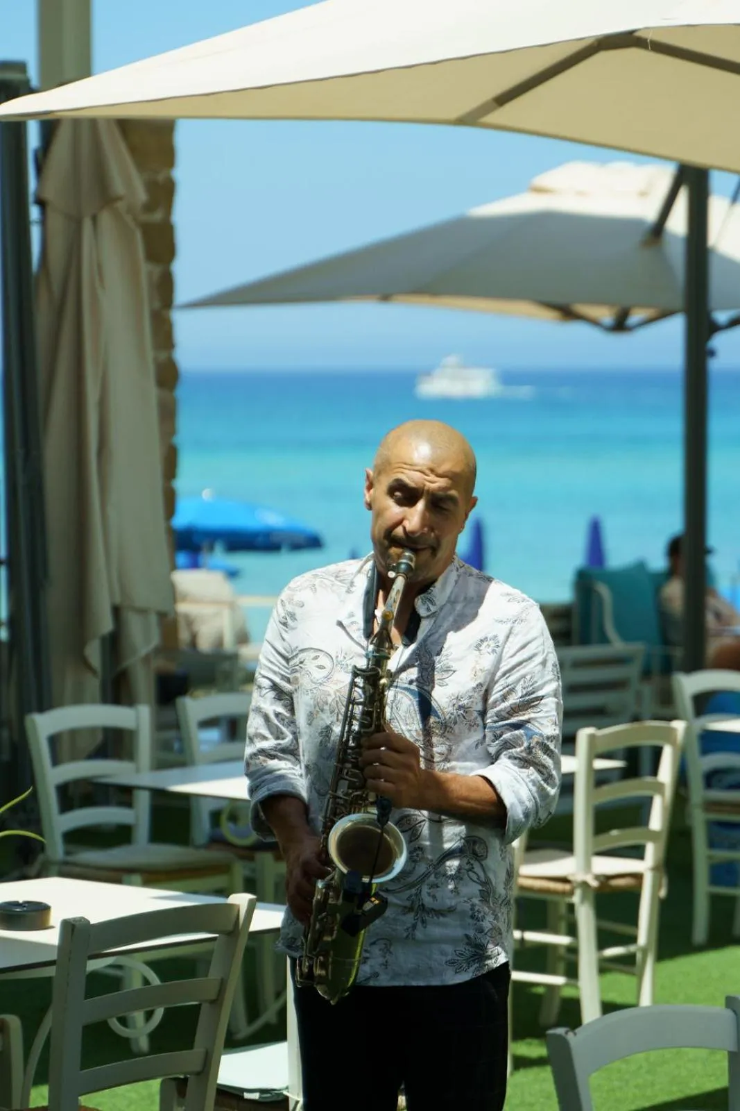 People in Flamingo Paradise Beach Hotel - Adults Only